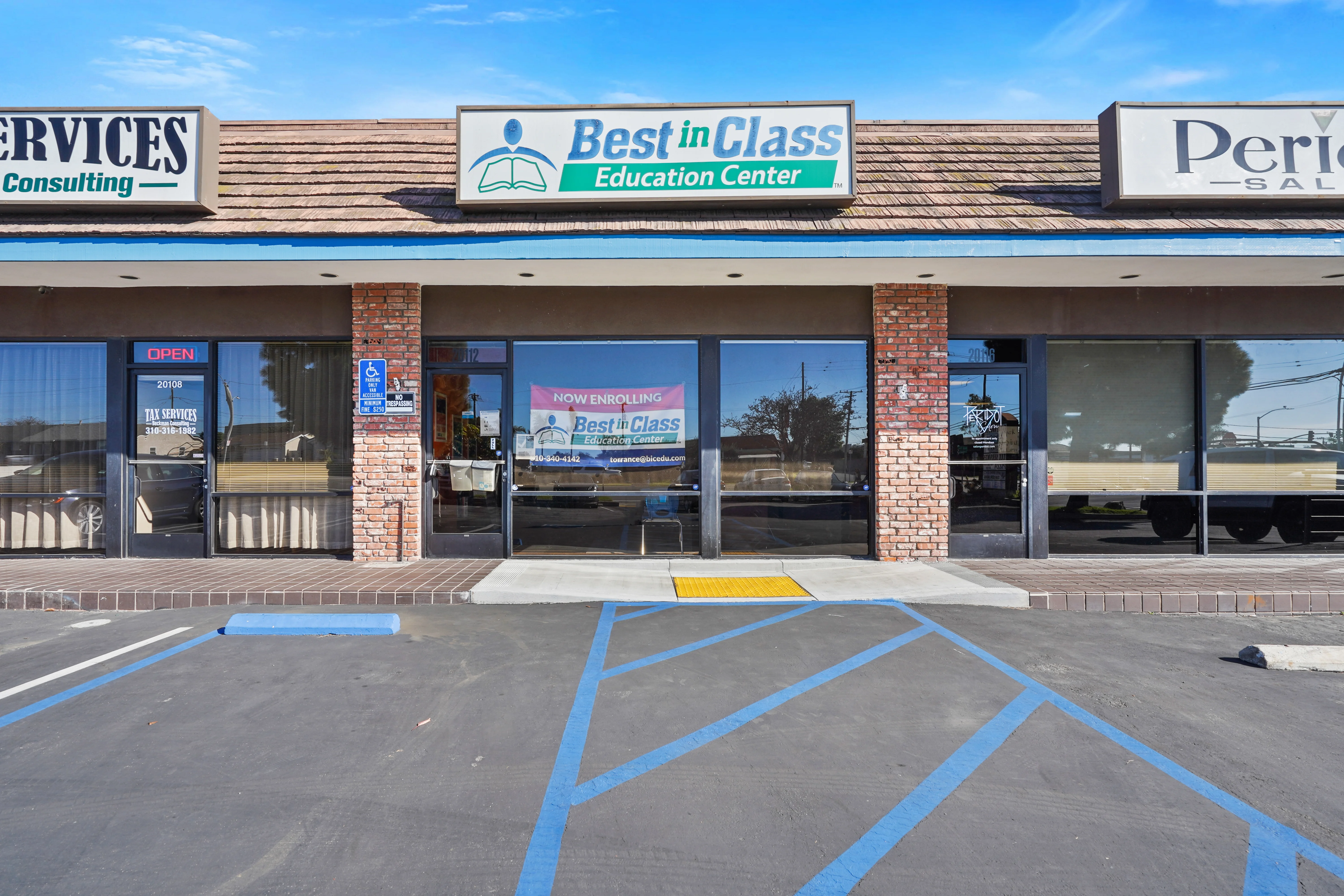 Anza Plaza — Lease in Torrance, CA, photo 1 of 6