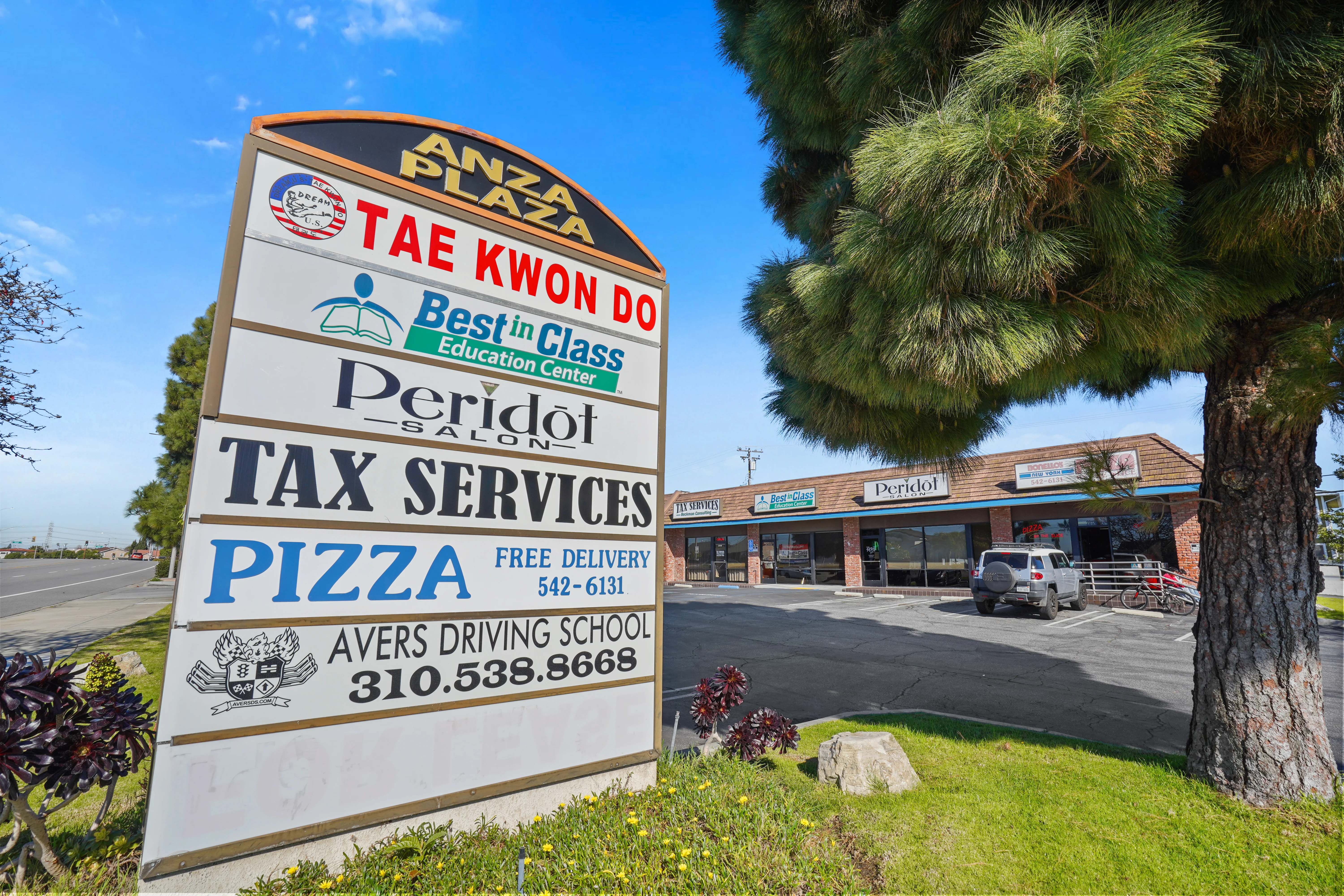 Anza Plaza — Lease in Torrance, CA, photo 3 of 6