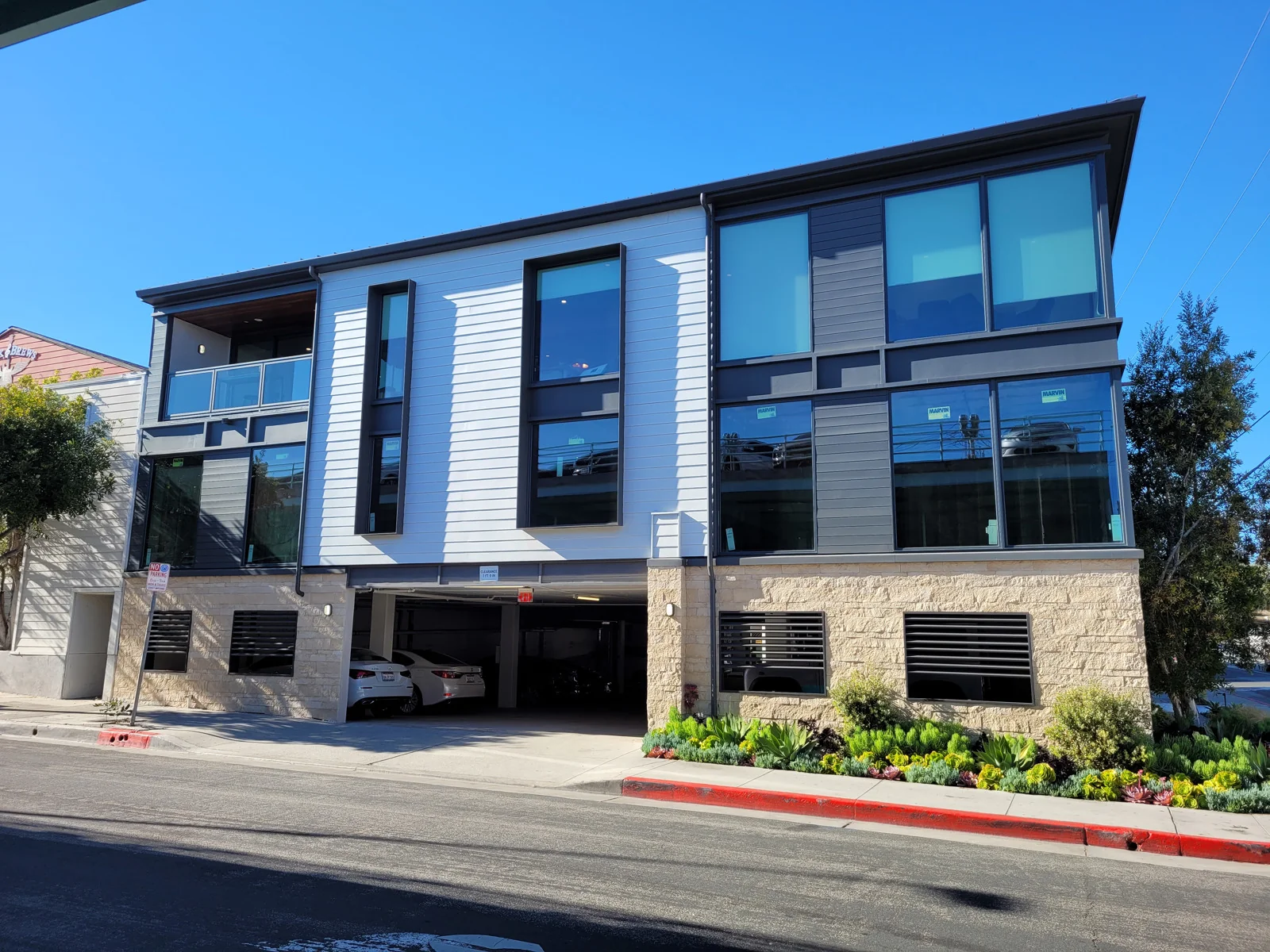 Office in Manhattan Beach, CA