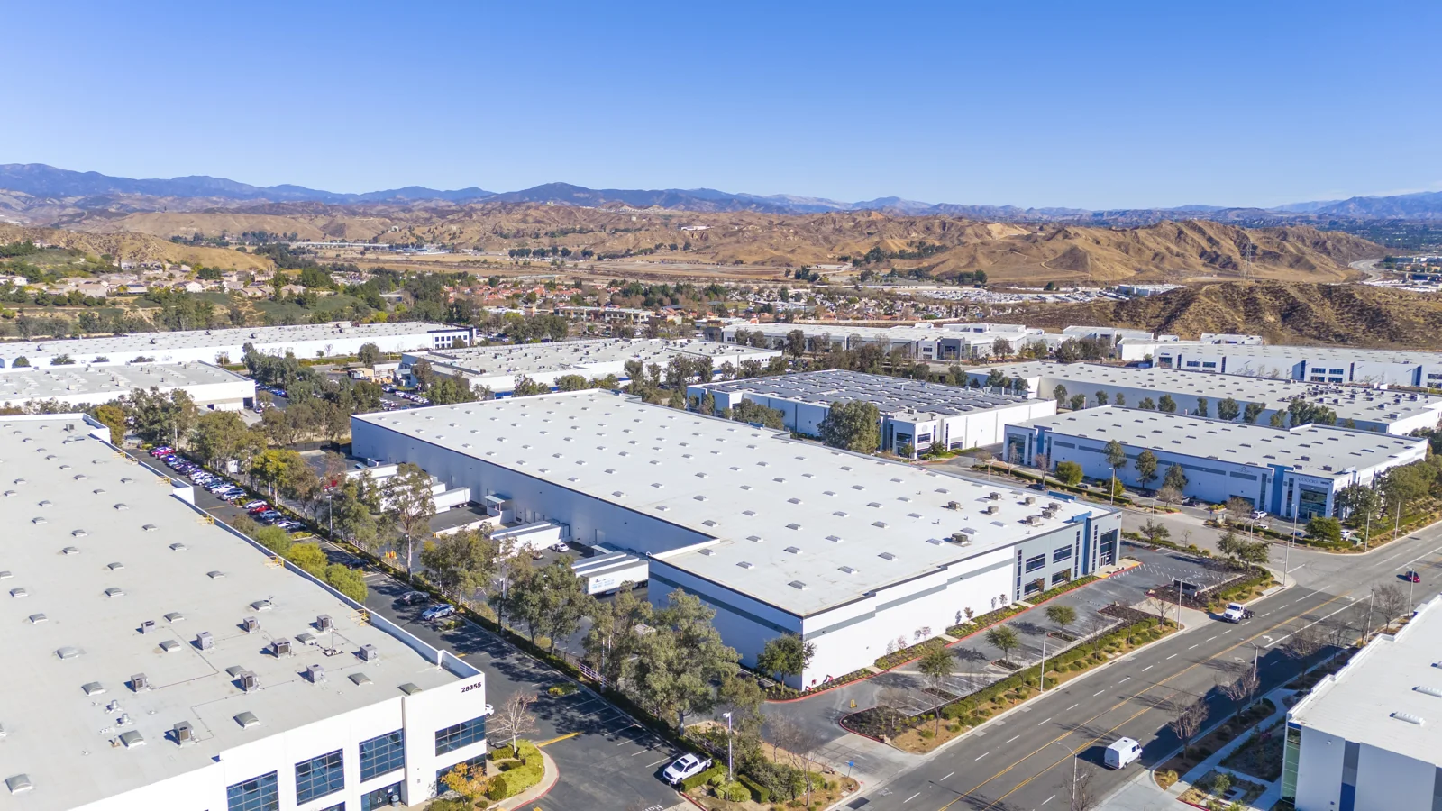 Valencia Commerce Center - photo 7 - Valencia, CA