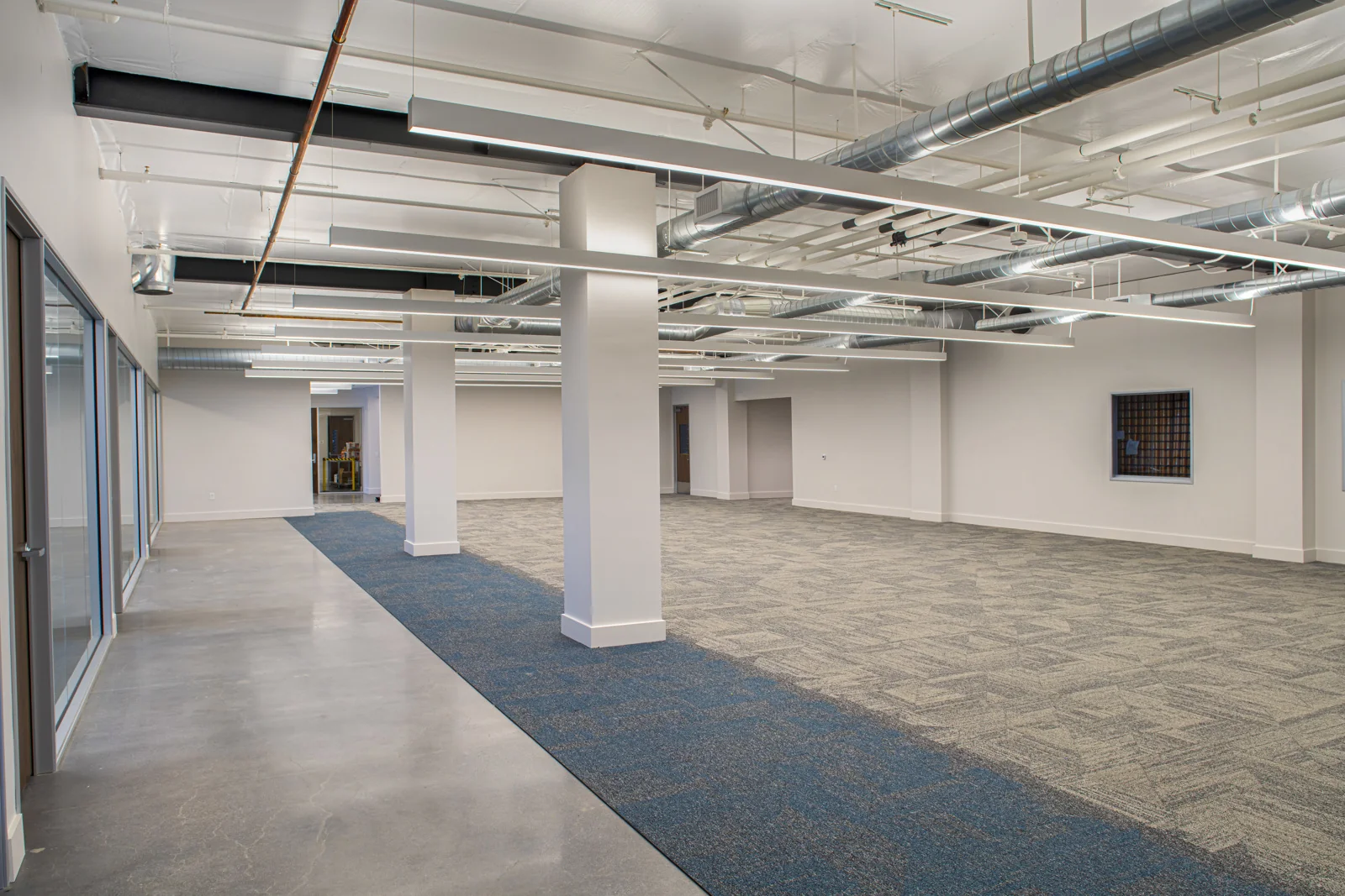 Valencia Commerce Center - photo 8 - Valencia, CA