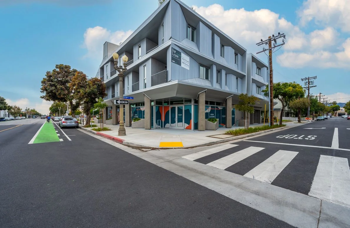 The Charlie - Broadway — Lease in Santa Monica, CA, photo 3 of 4