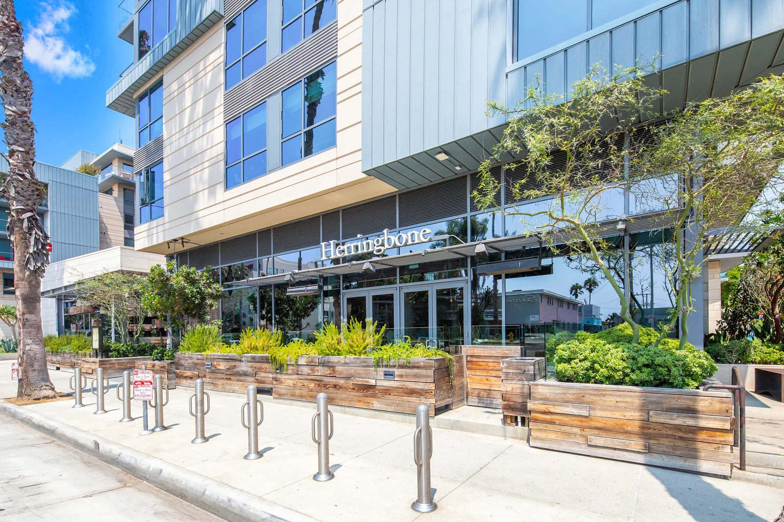 1755 Ocean Ave - photo 4 - Santa Monica, CA