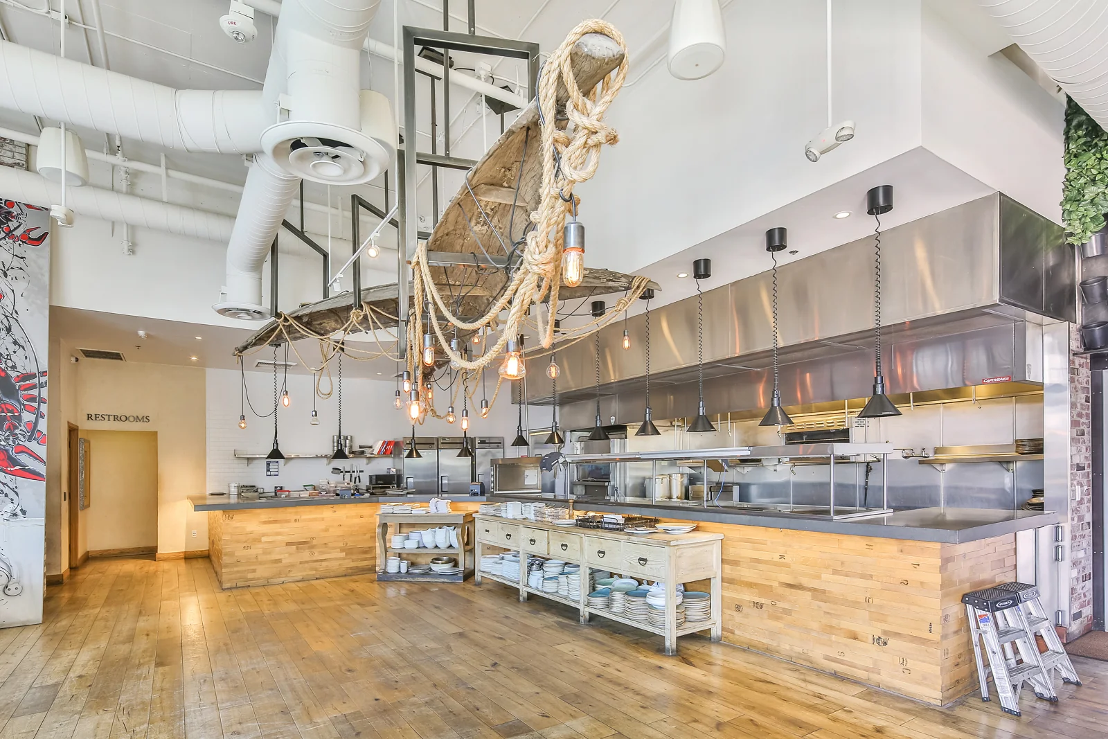 1755 Ocean Ave - photo 8 - Santa Monica, CA