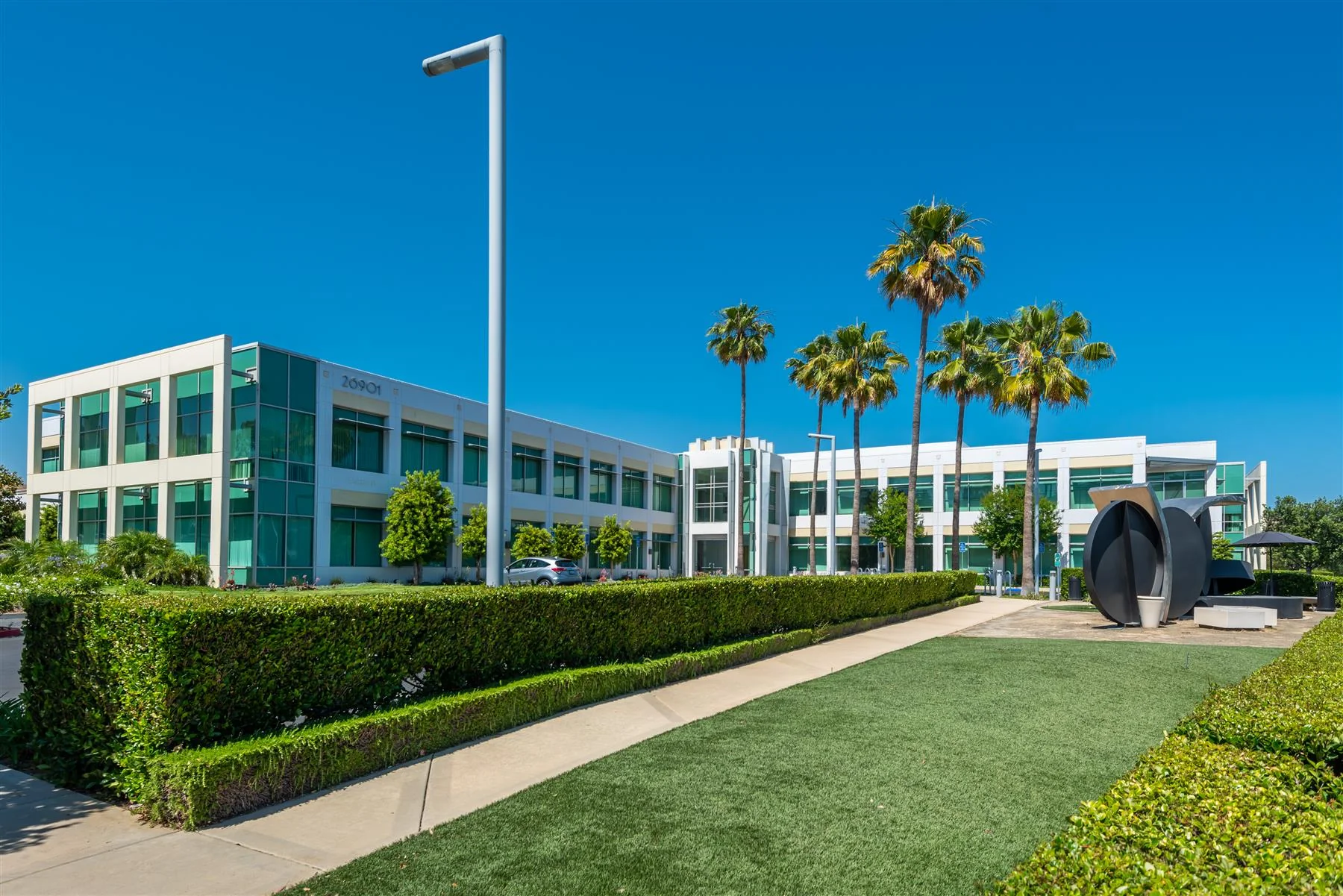 Calabasas Point — Lease in Calabasas, CA, photo 1 of 6