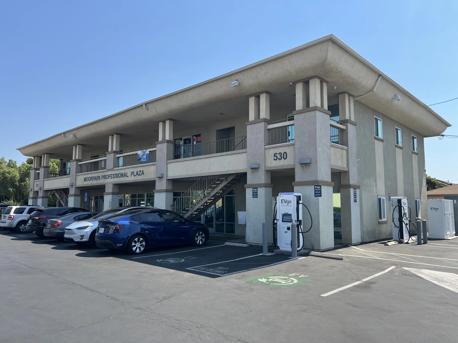Moorpark Professional Plaza - photo 1 - Moorpark, CA