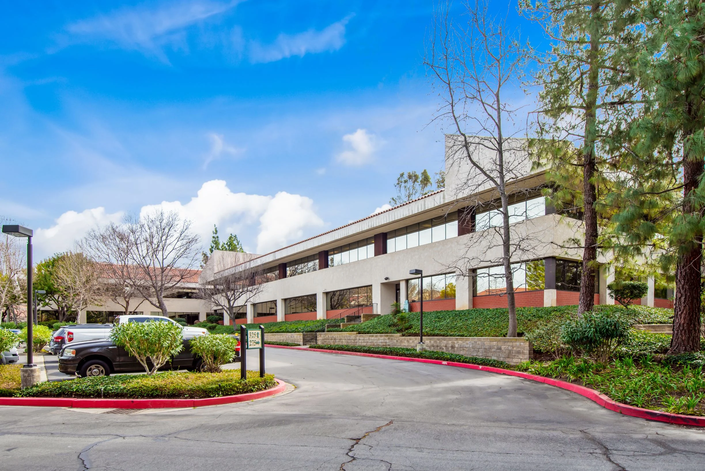 Stone Creek Professional Offices — Lease in Thousand Oaks, CA, photo 3 of 6