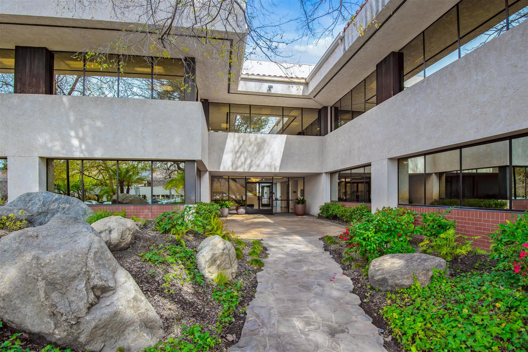 Stone Creek Professional Offices — Lease in Thousand Oaks, CA, photo 4 of 6