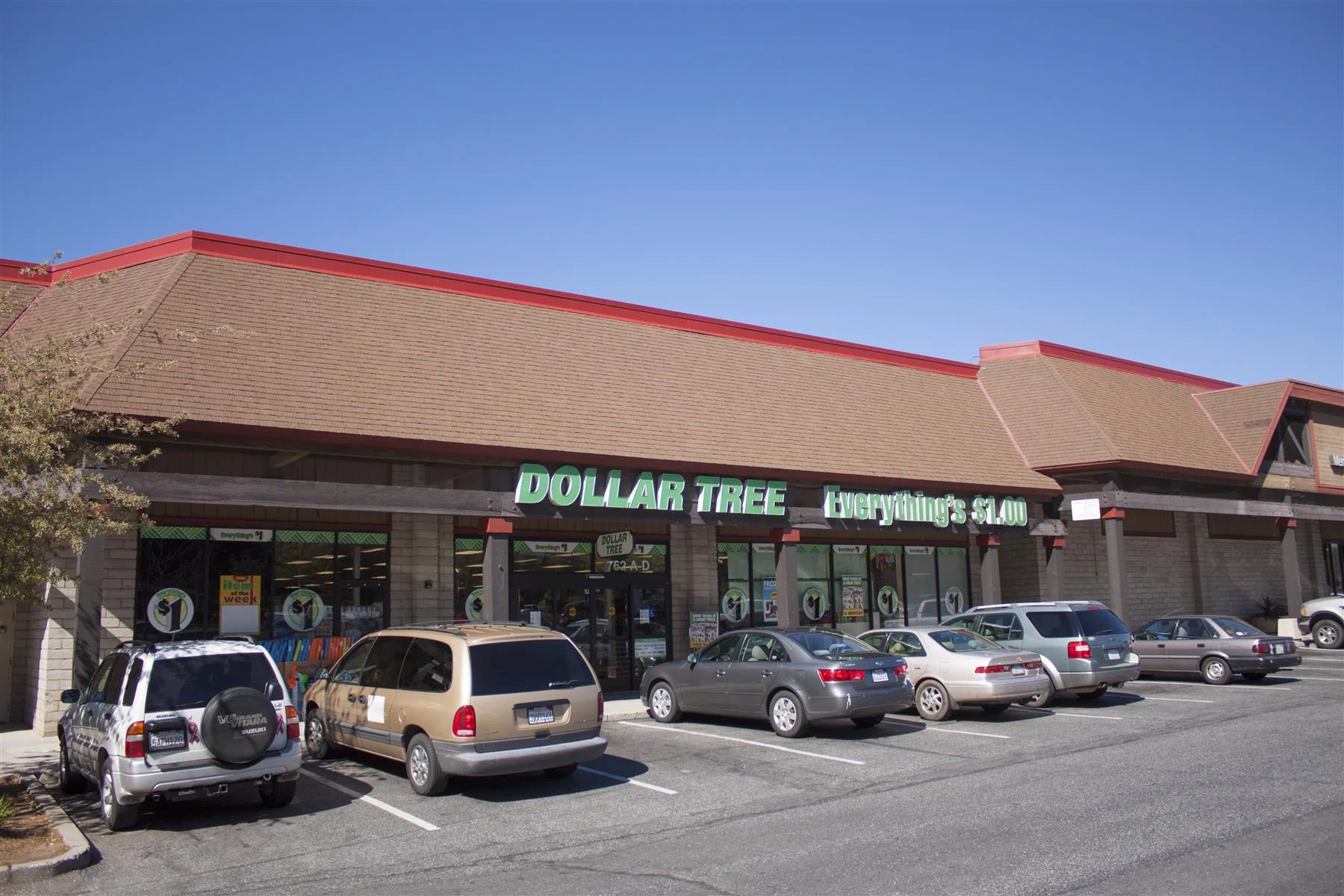Pine Creek Shopping Center — Lease in Grass Valley, CA, photo 4 of 5