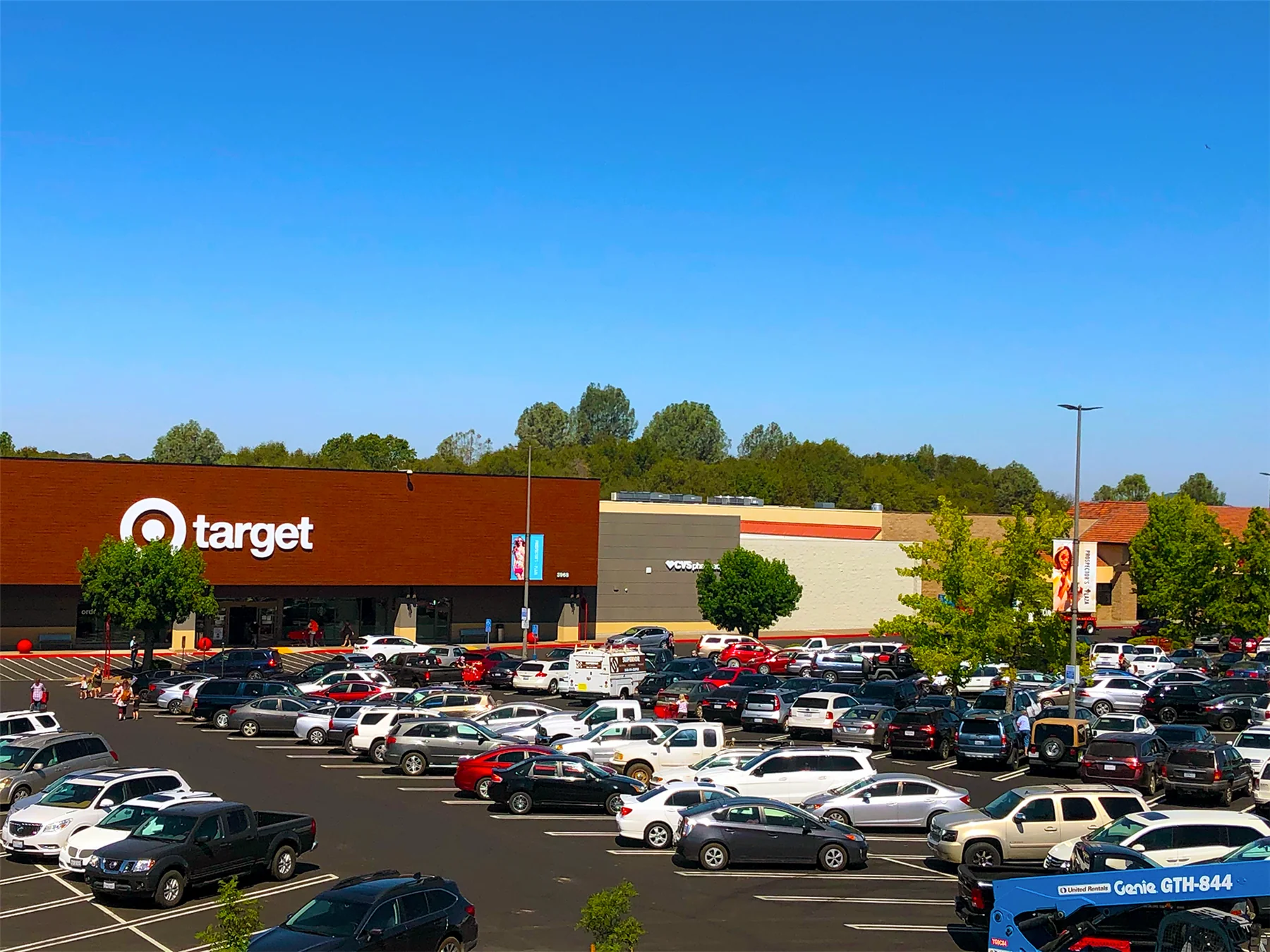 Prospector's Plaza — Lease in Placerville, CA, photo 1 of 6