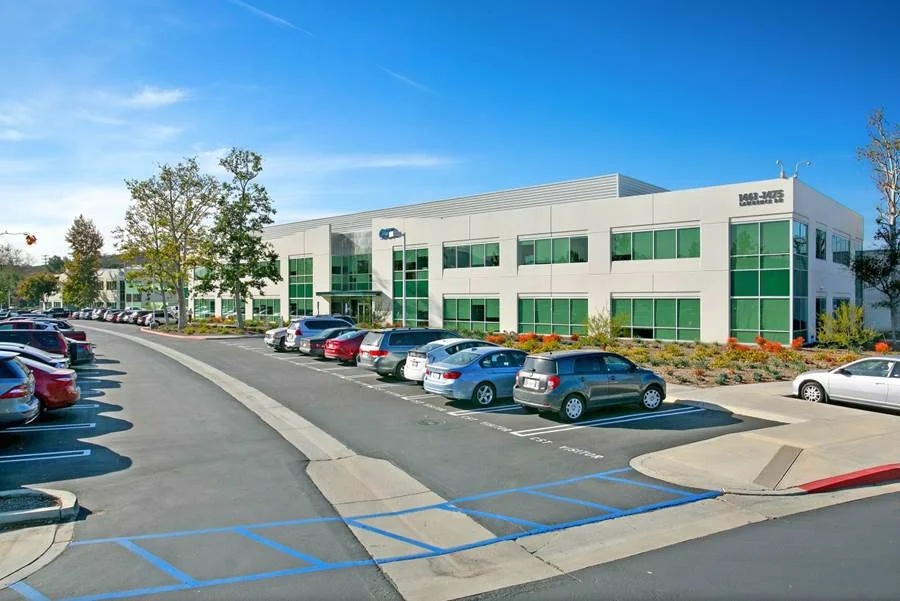 Conejo Spectrum Business Park — Lease in Thousand Oaks, CA, photo 1 of 4