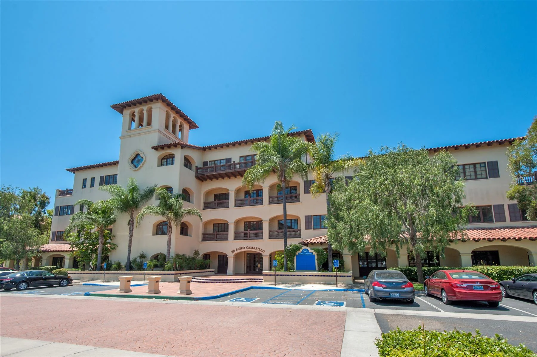 Camarillo Business Center IV — Lease in Camarillo, CA, photo 1 of 1