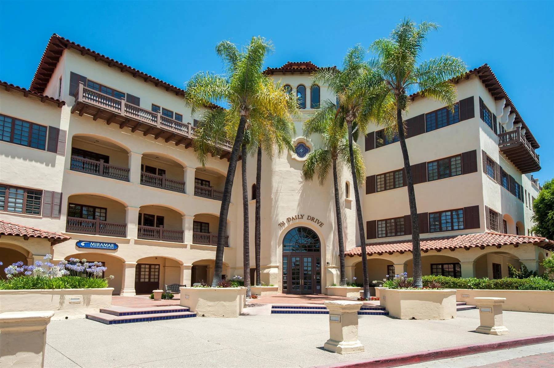 Camarillo Business Center III — Lease in Camarillo, CA, photo 1 of 1