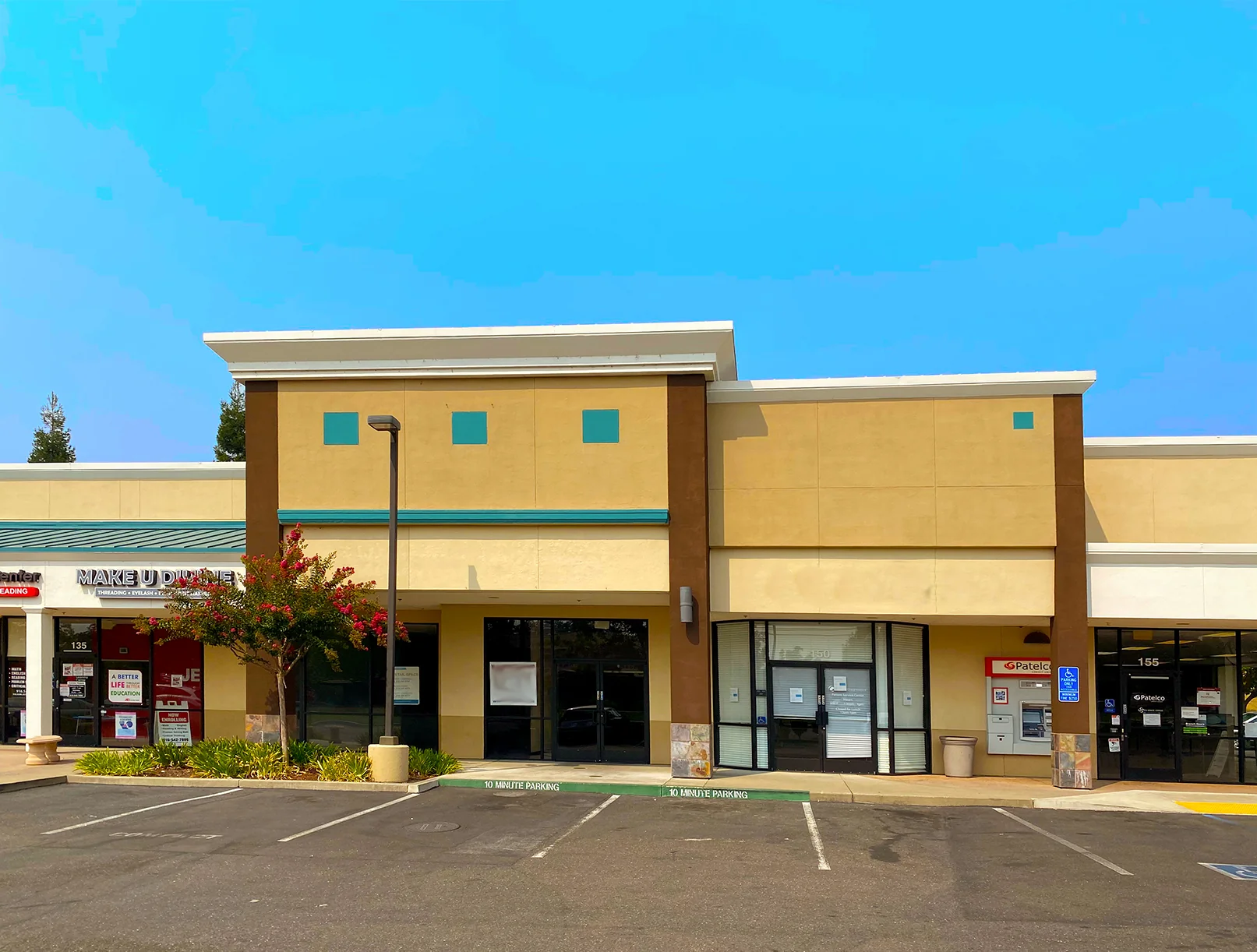 Trail Creek Crossing — Lease in Folsom, CA, photo 2 of 6