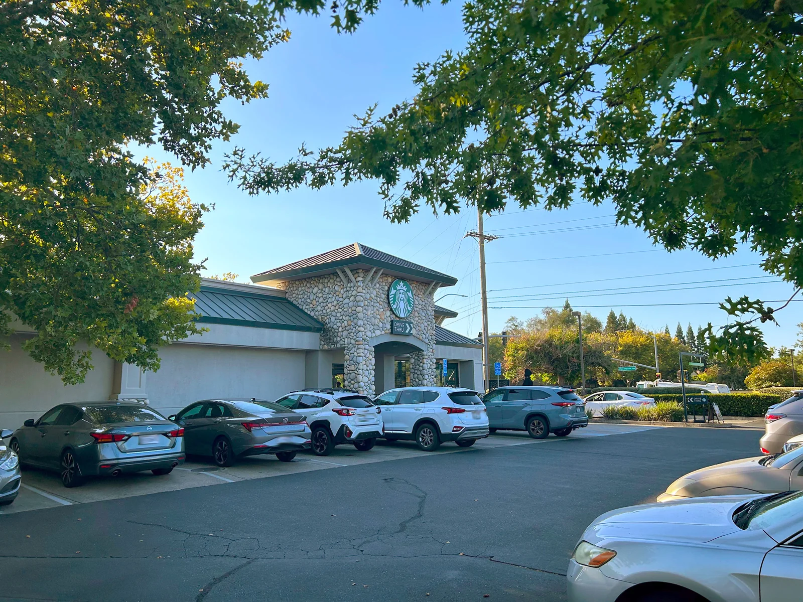 Plaza at Blue Ravine — Lease in Folsom, CA, photo 2 of 4