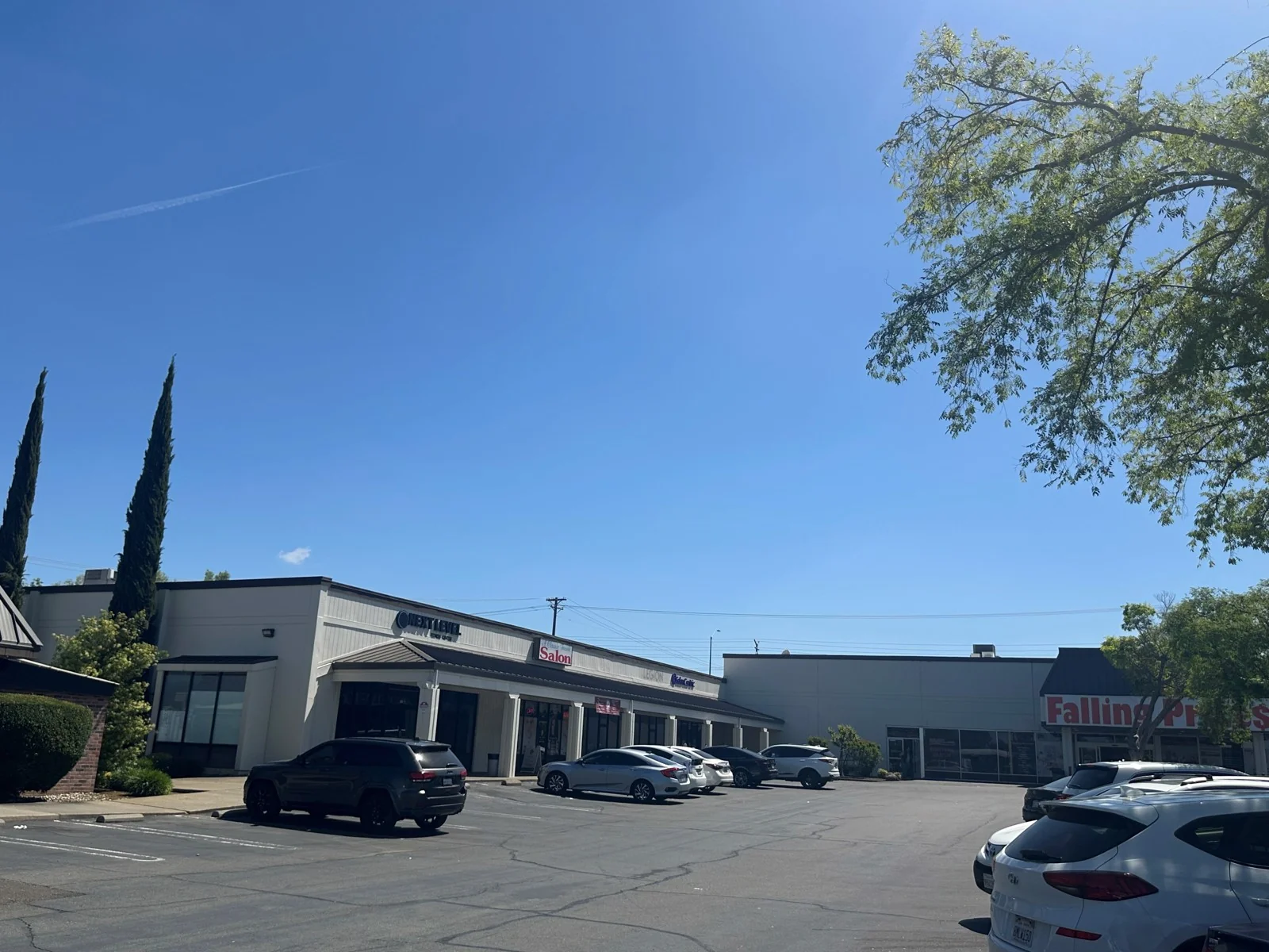 Retail in Roseville, CA