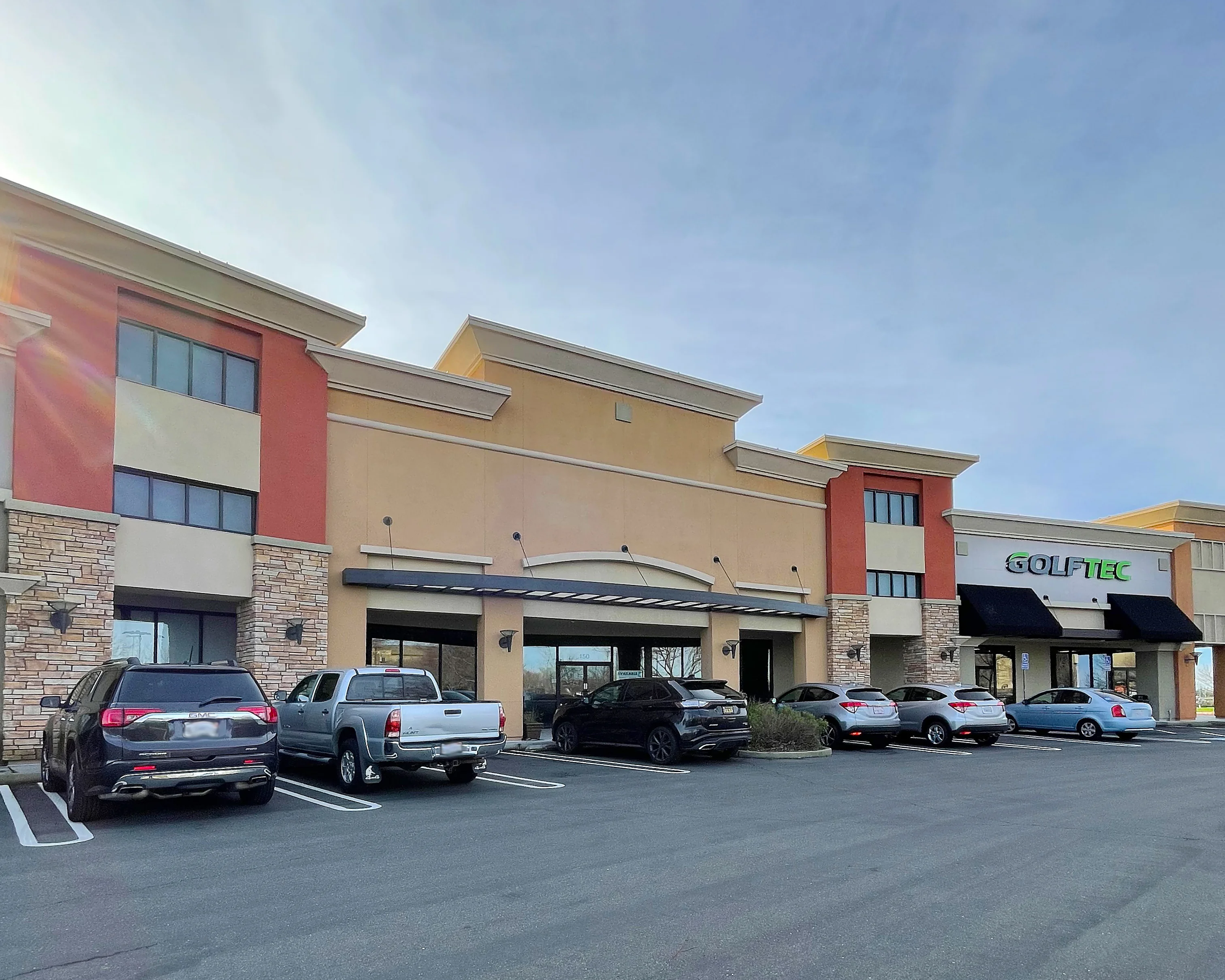 Roseville Crossings — Sale in Roseville, CA, photo 6 of 7