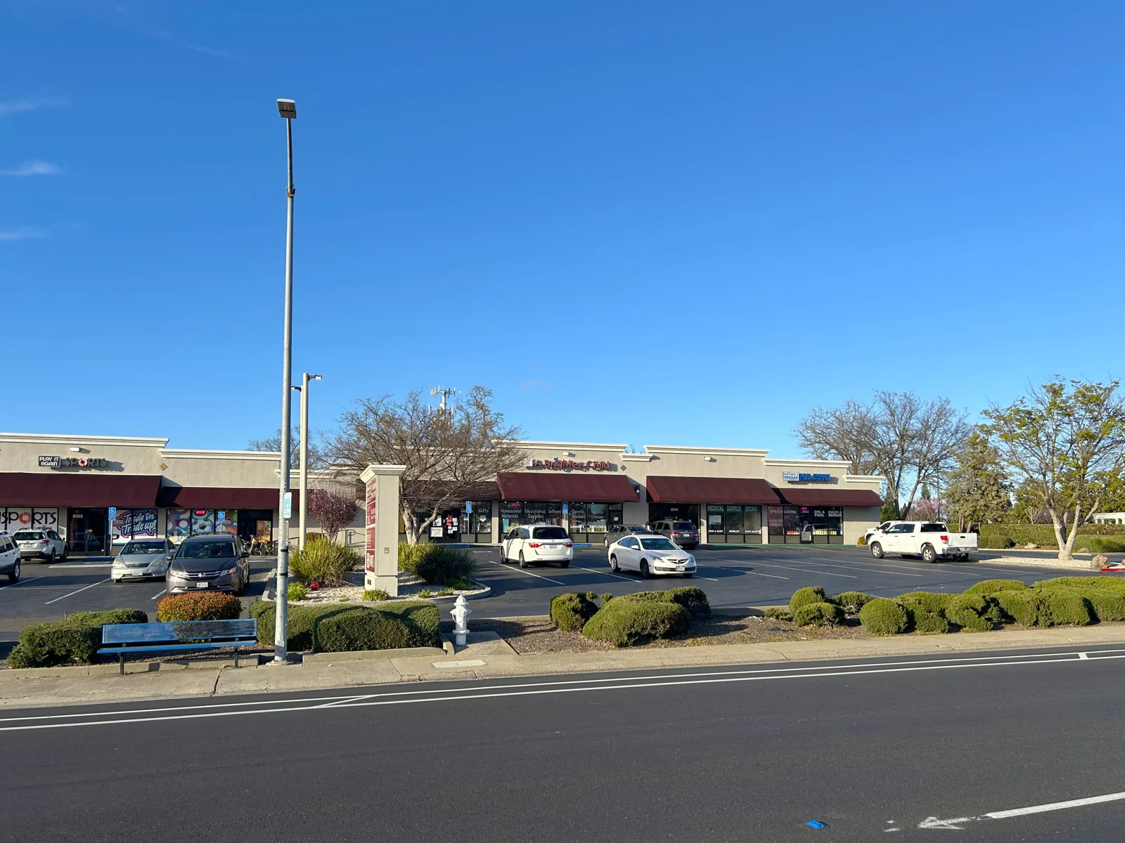Fair Oaks Retail Center