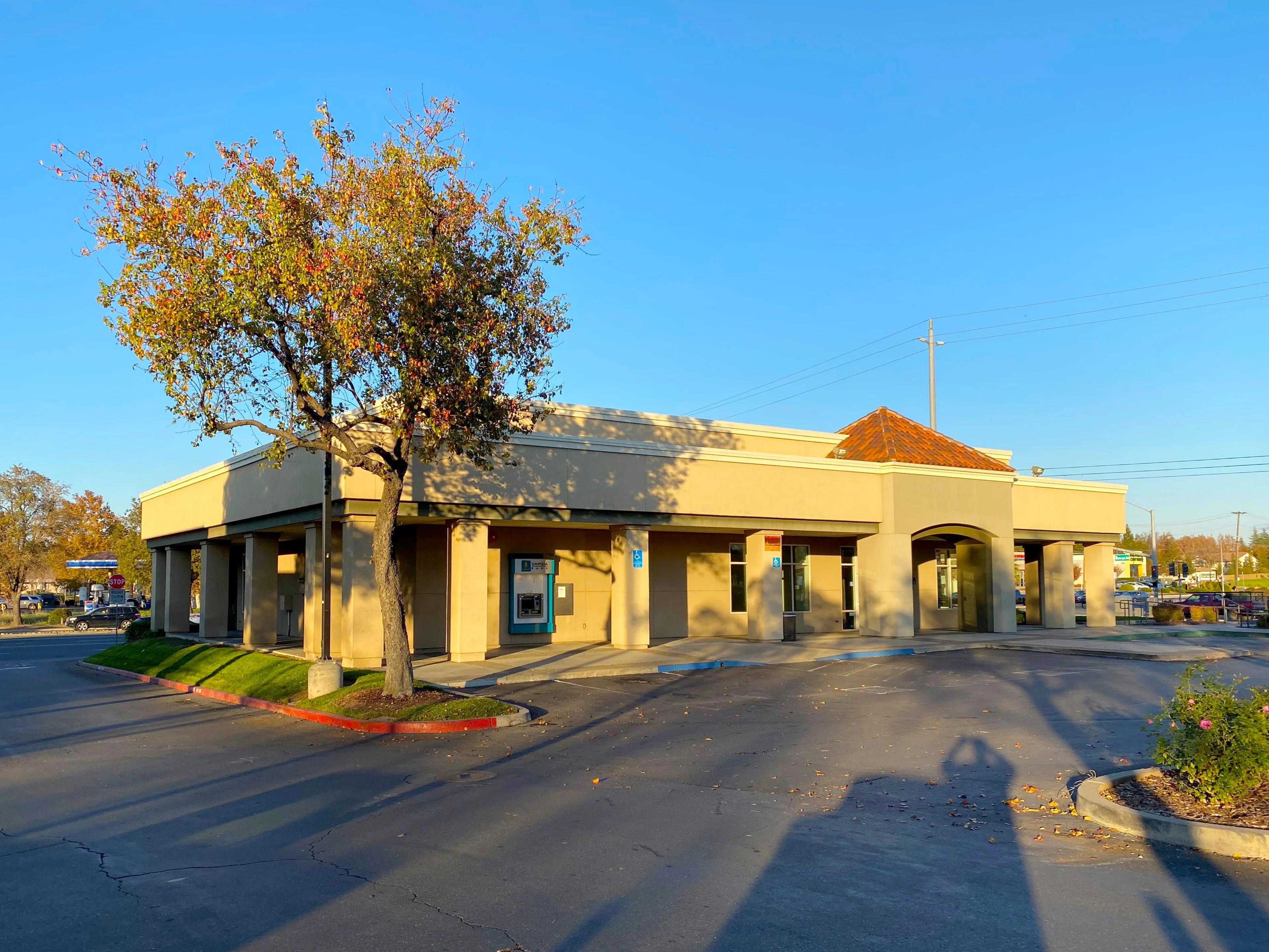 Antelope Crossing - photo 1 - Sacramento, CA