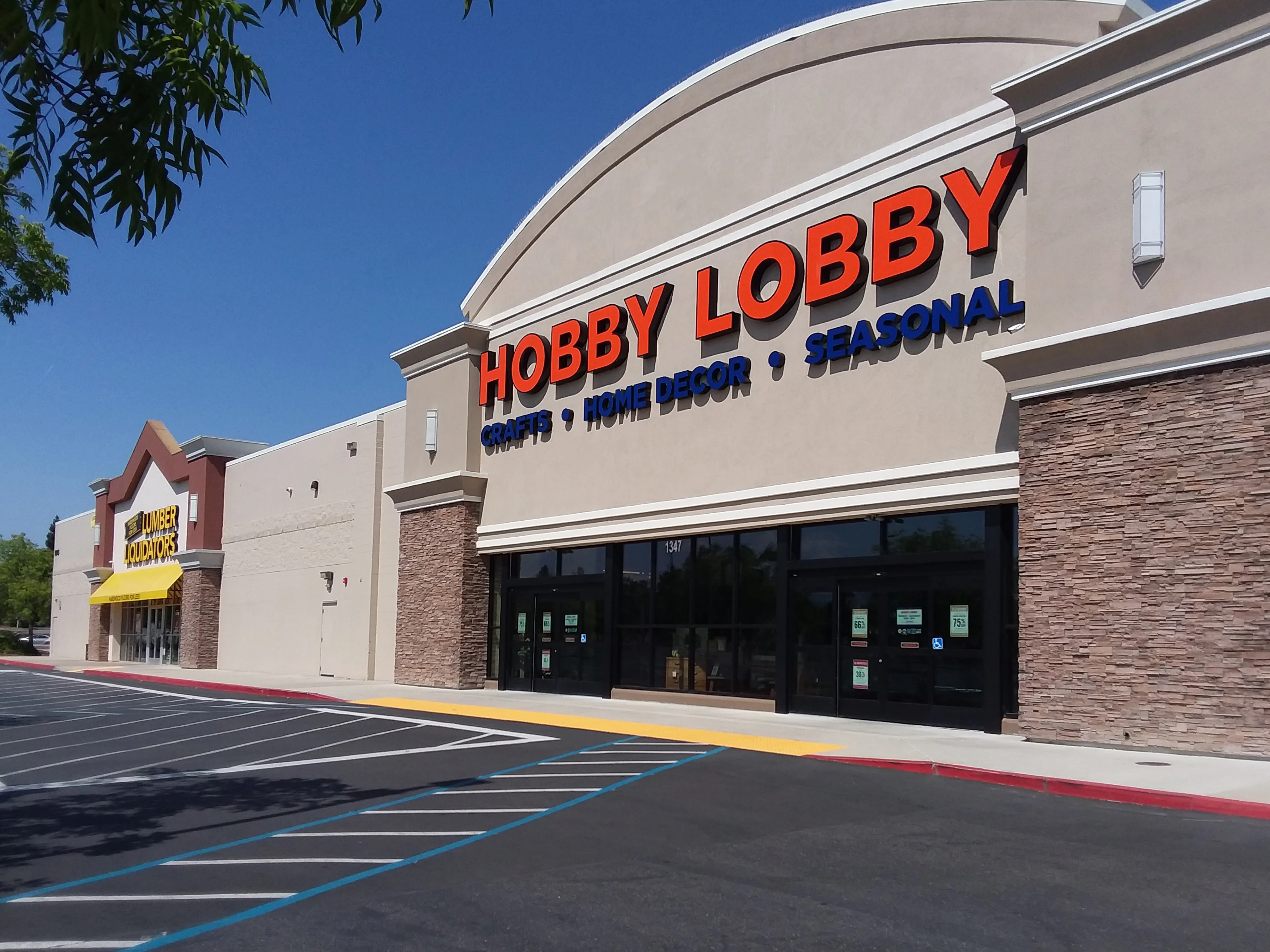Shasta Crossroads — Lease in Redding, CA, photo 3 of 3