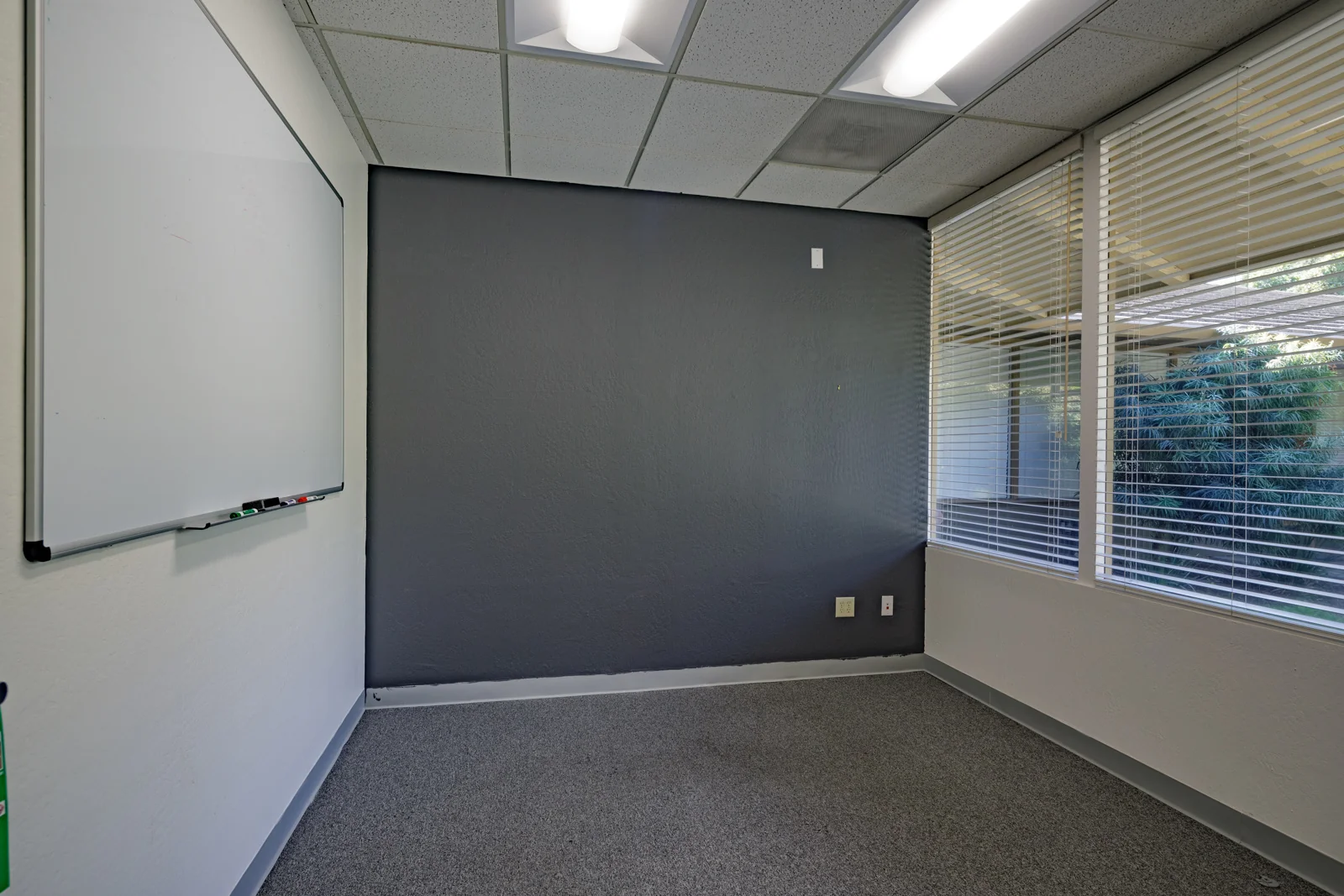 730 Howe Ave - photo 8 - Sacramento, CA
