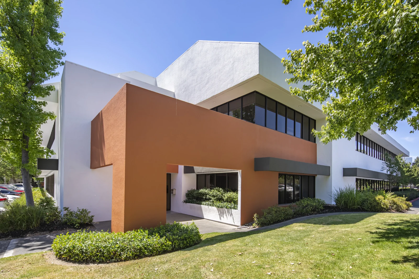 1451 River Park Drive - office in Sacramento, CA