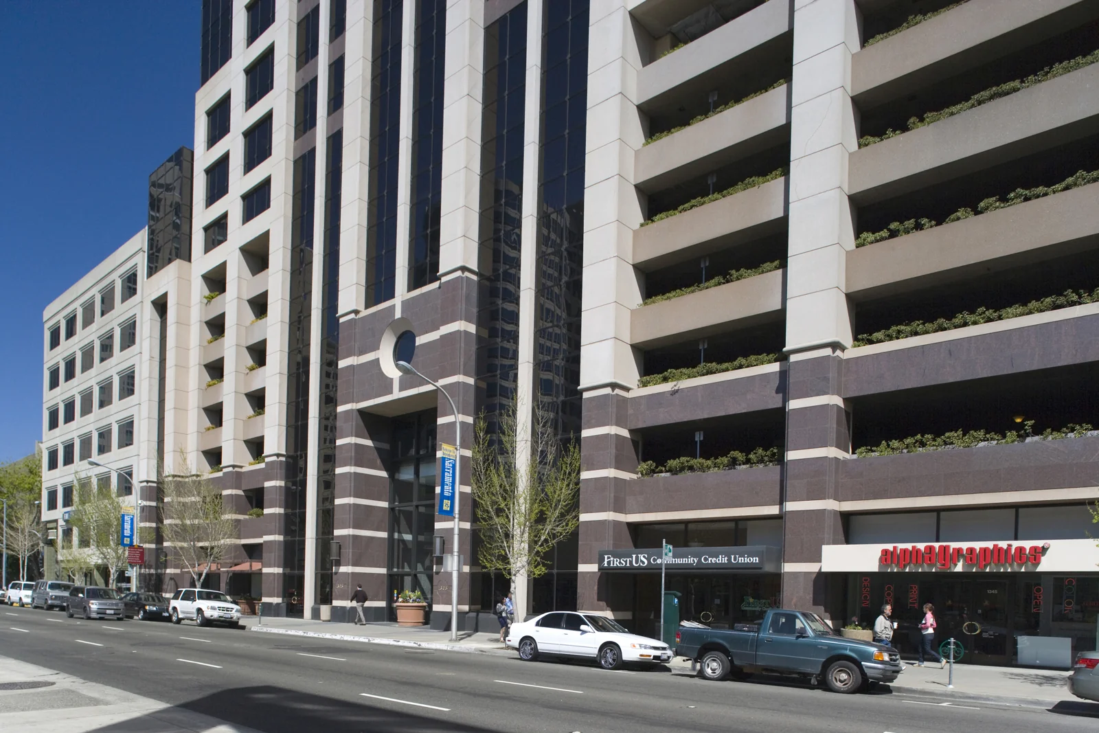 Office in Sacramento, CA - photo 2 - Sacramento, CA