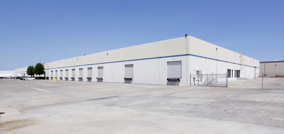 For Lease — Lease in West Sacramento, CA, photo 1 of 2