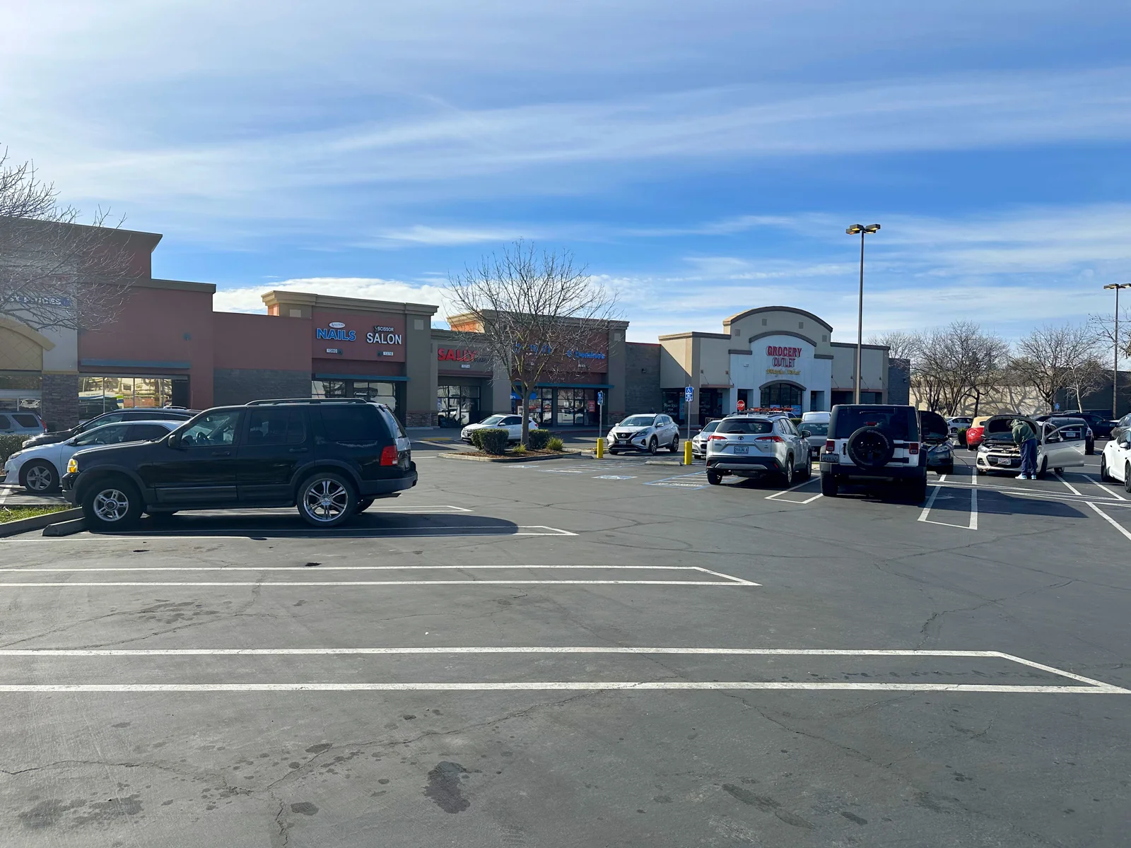 Woodland Crossroads — Lease in Woodland, CA, photo 1 of 3