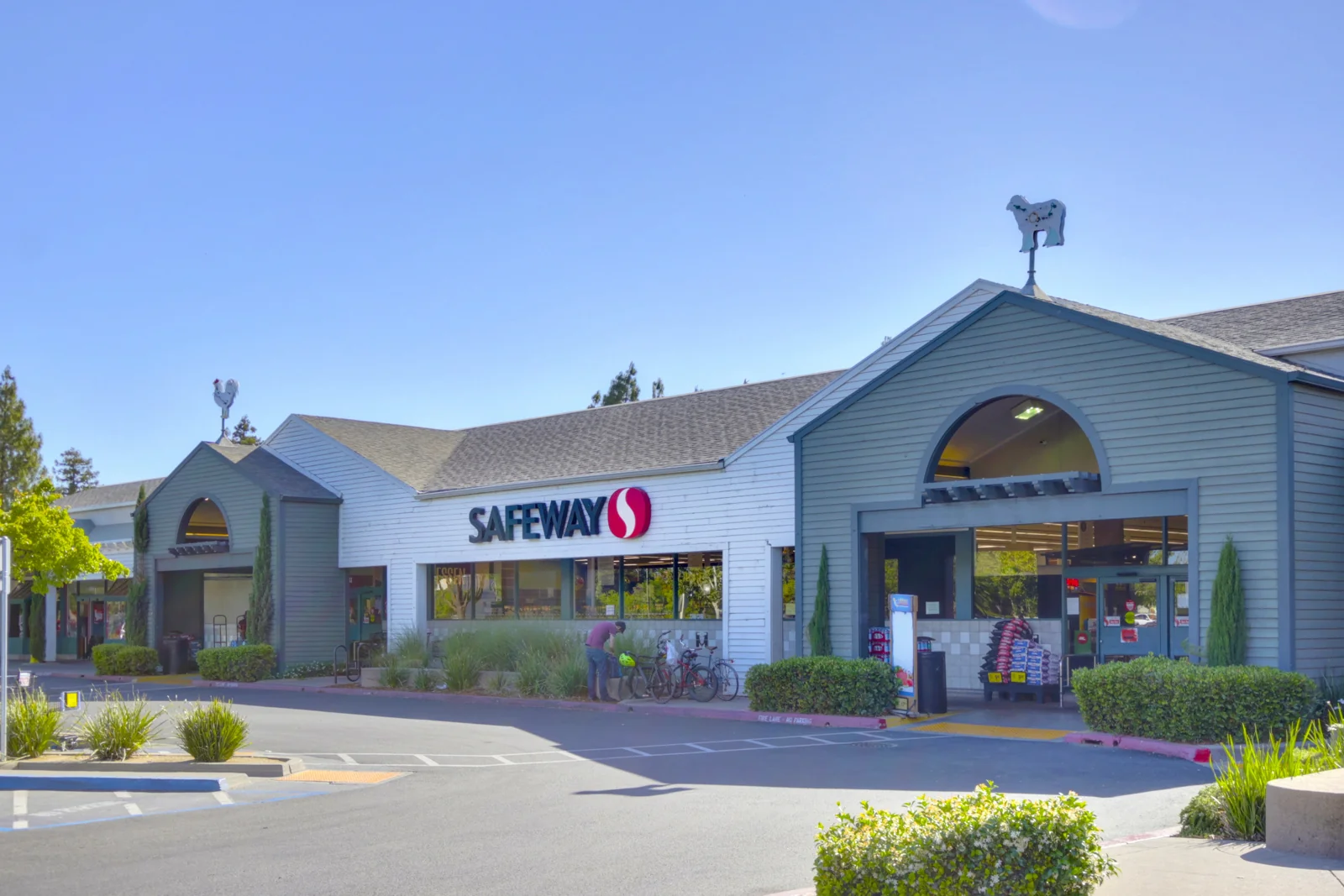 The Marketplace Davis — Lease in Davis, CA, photo 3 of 7