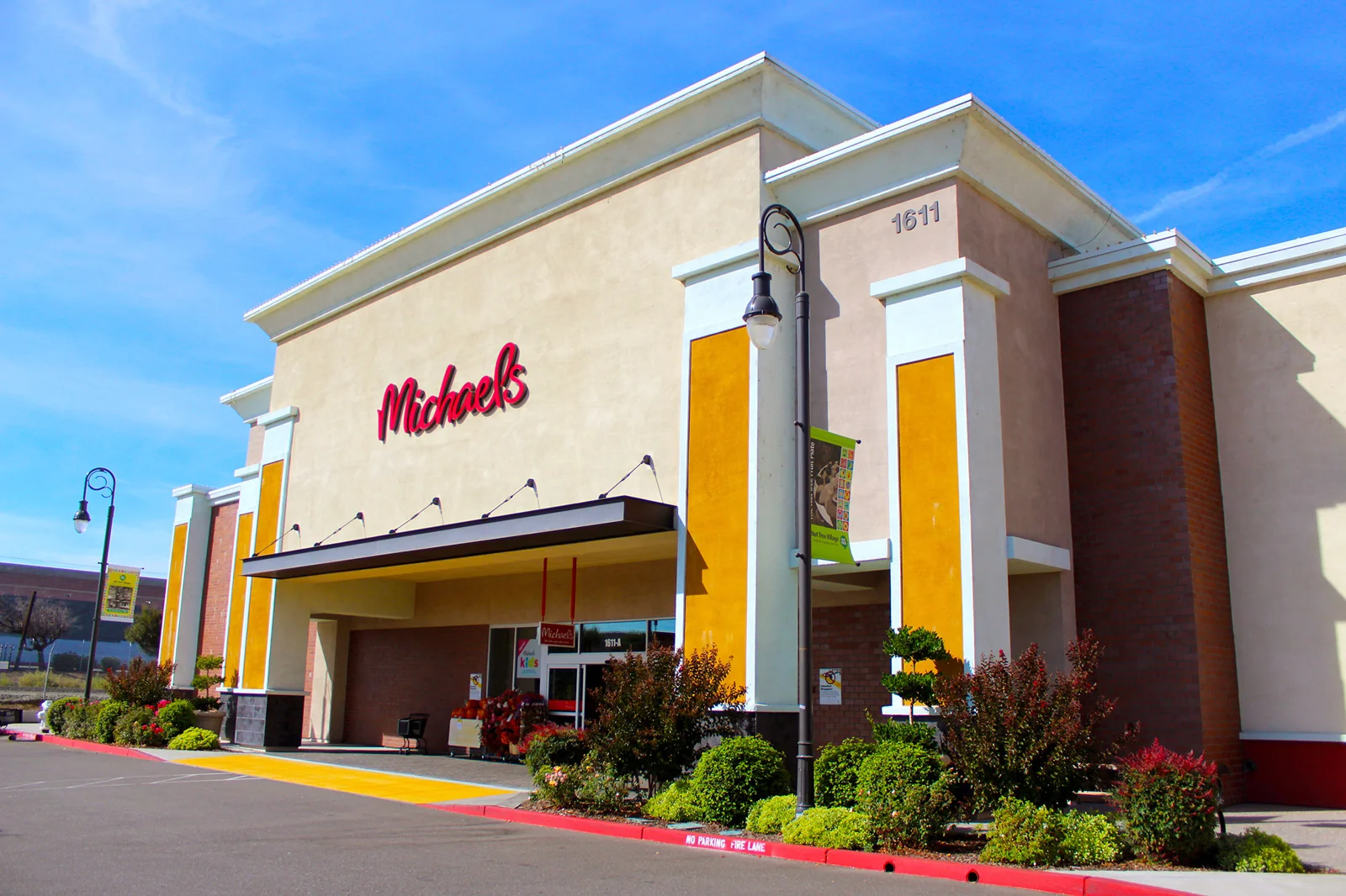 Nut Tree — Lease in Vacaville, CA, photo 2 of 8