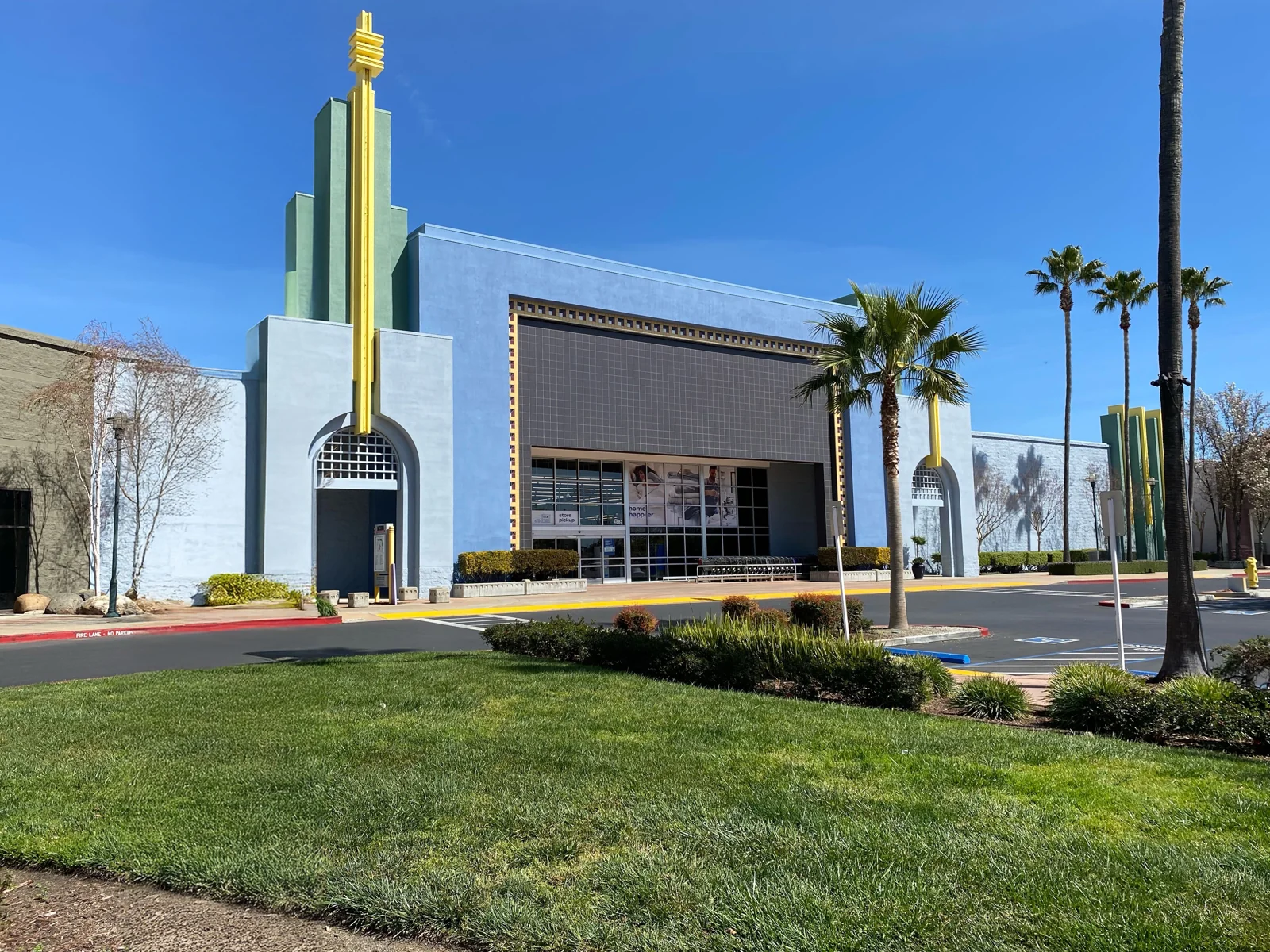 Hacienda Crossings — Lease in Dublin, CA, photo 4 of 5