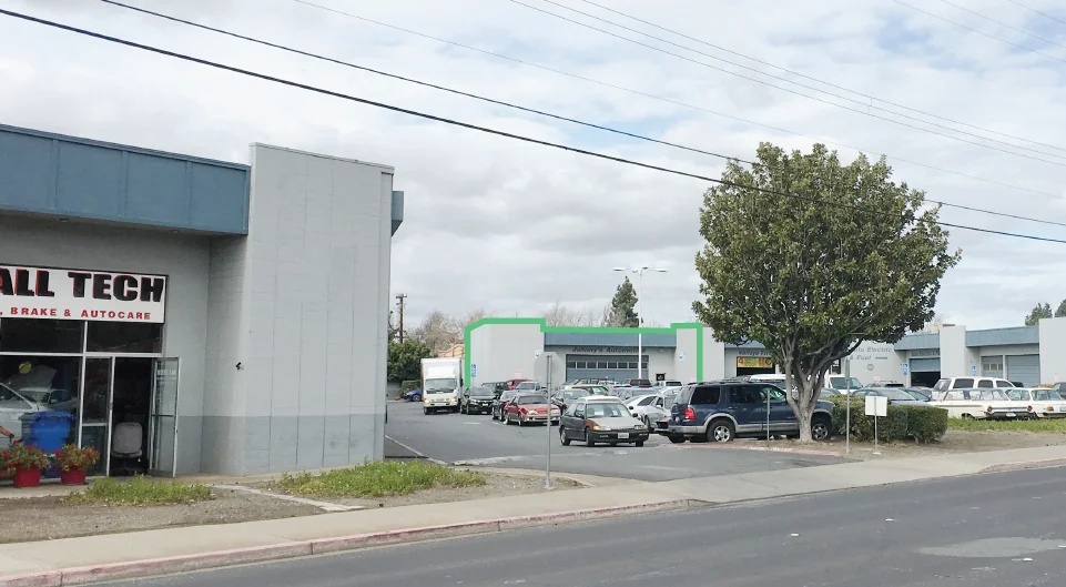 Industrial in Concord, CA — Lease in Concord, CA, photo 3 of 6