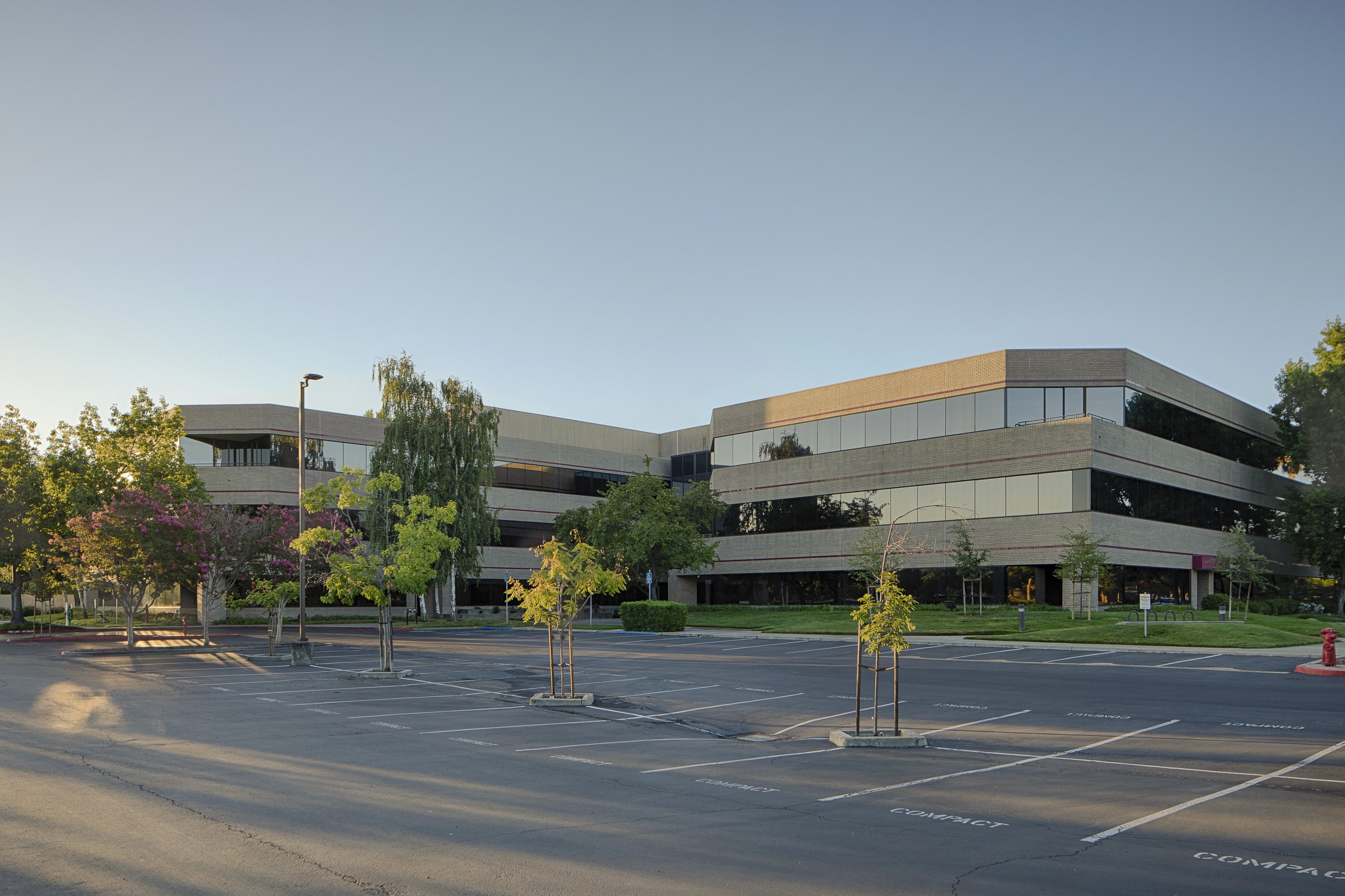 Hacienda West — Lease in Pleasanton, CA, photo 1 of 7