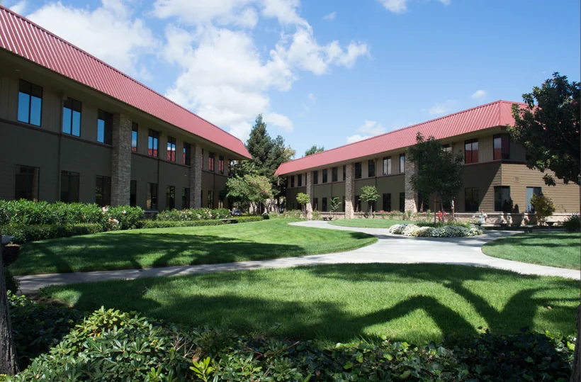 Crossroads Dublin — Lease in Dublin, CA, photo 3 of 3