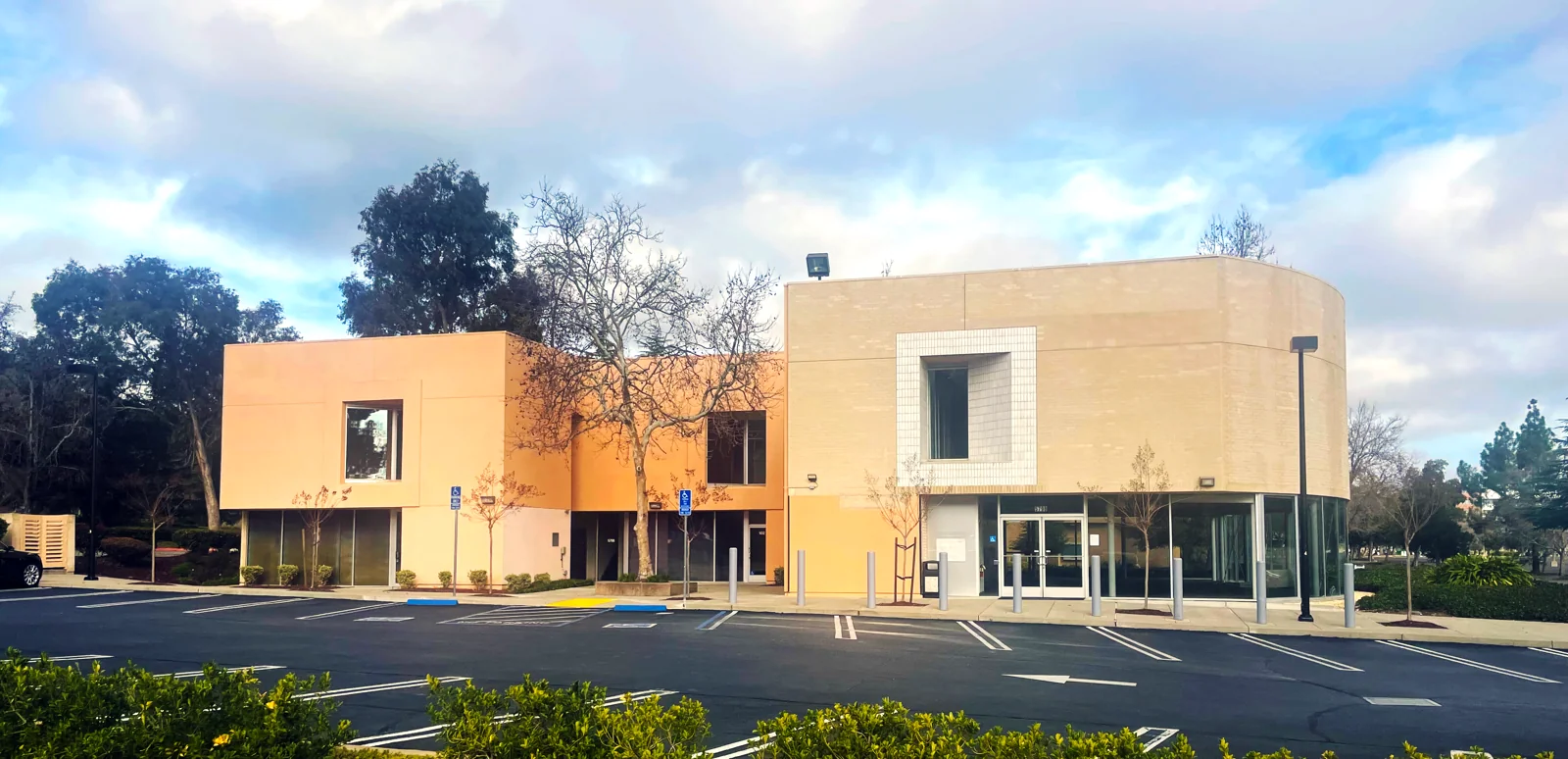 5798 Stoneridge Mall Road — Lease in Pleasanton, CA, photo 2 of 2