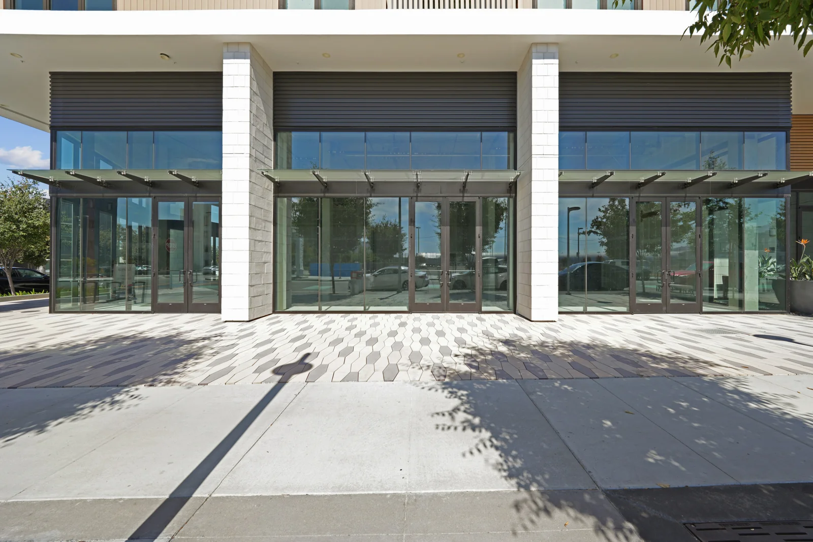 Retail in Fremont, CA — Lease in Fremont, CA, photo 1 of 3
