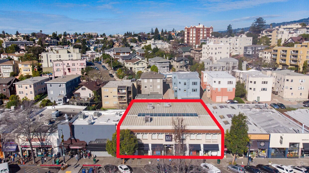 Retail in Oakland, CA — Lease in Oakland, CA, photo 2 of 2