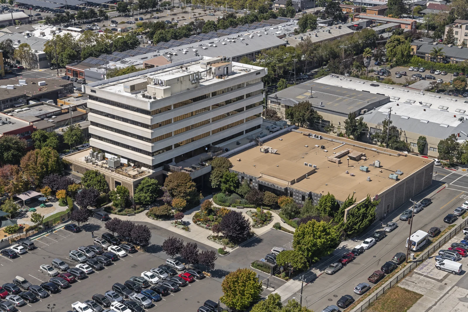 FlexIndustrial in Berkeley, CA — Lease in Berkeley, CA, photo 6 of 8