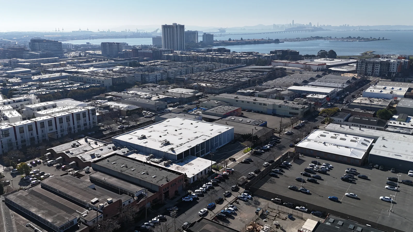 1295 67th St — Lease in Emeryville, CA, photo 1 of 8