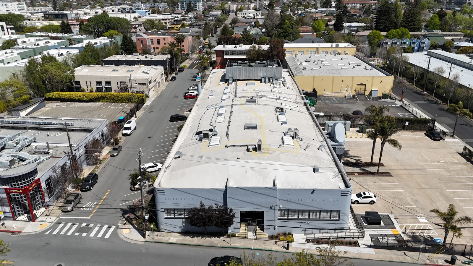 1375 Ocean Avenue / 6400 Hollis Street - Jellybean — Lease in Emeryville, CA, photo 4 of 4