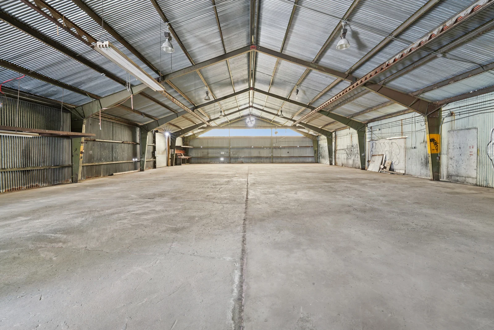 Industrial in Oakland, CA — Lease in Oakland, CA, photo 4 of 5