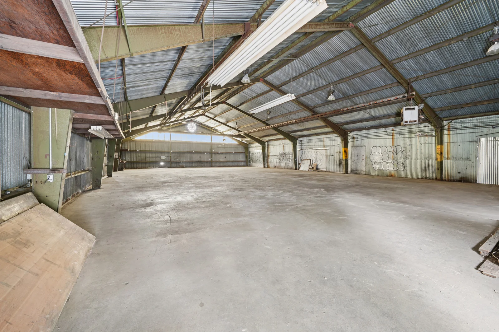 Industrial in Oakland, CA — Lease in Oakland, CA, photo 5 of 5