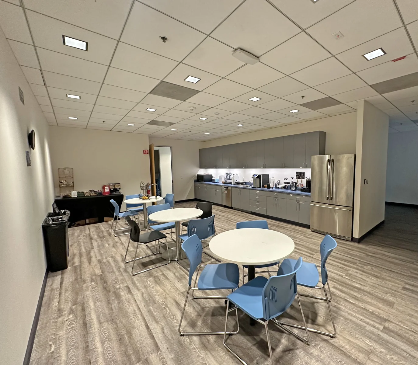 LifeSciences in Redwood City, CA — Lease in Redwood City, CA, photo 2 of 6