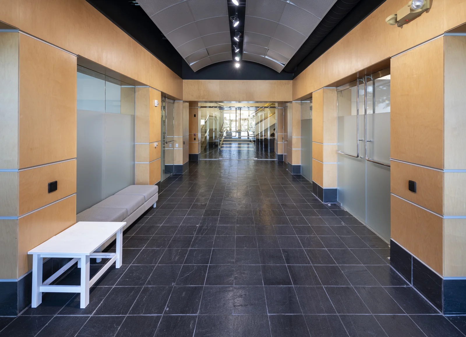 LifeSciences in Redwood City, CA — Lease in Redwood City, CA, photo 3 of 6