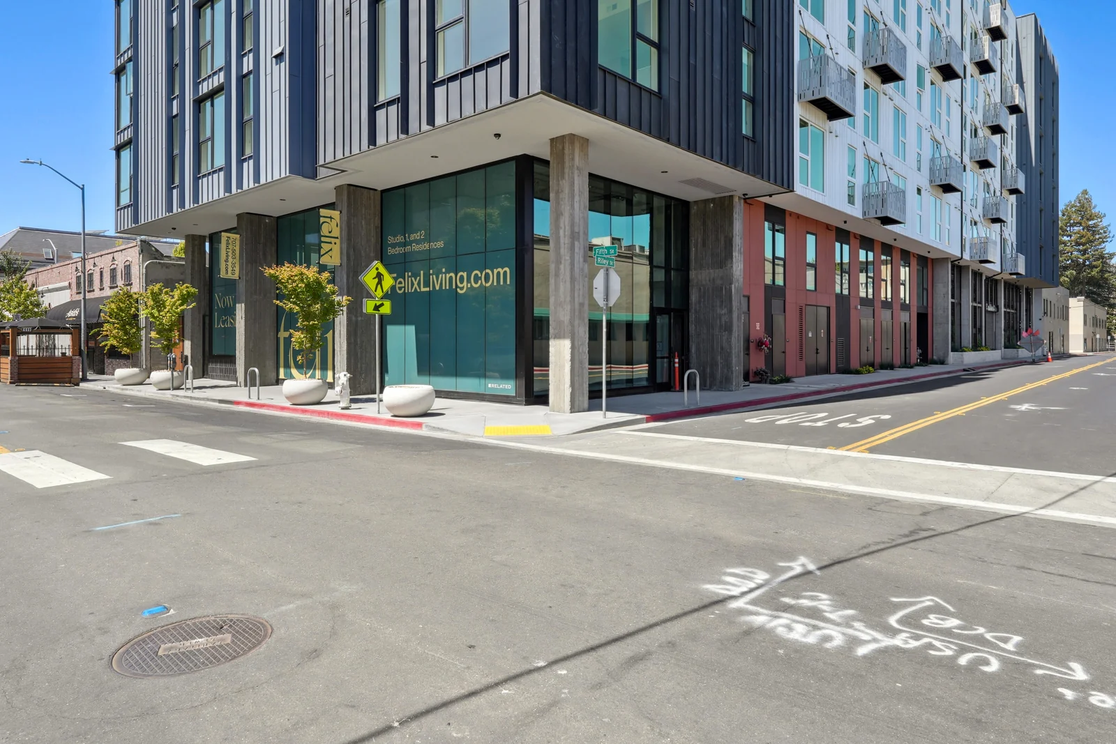 Retail Business for Lease in Santa Rosa, CA, photo 2 of 3