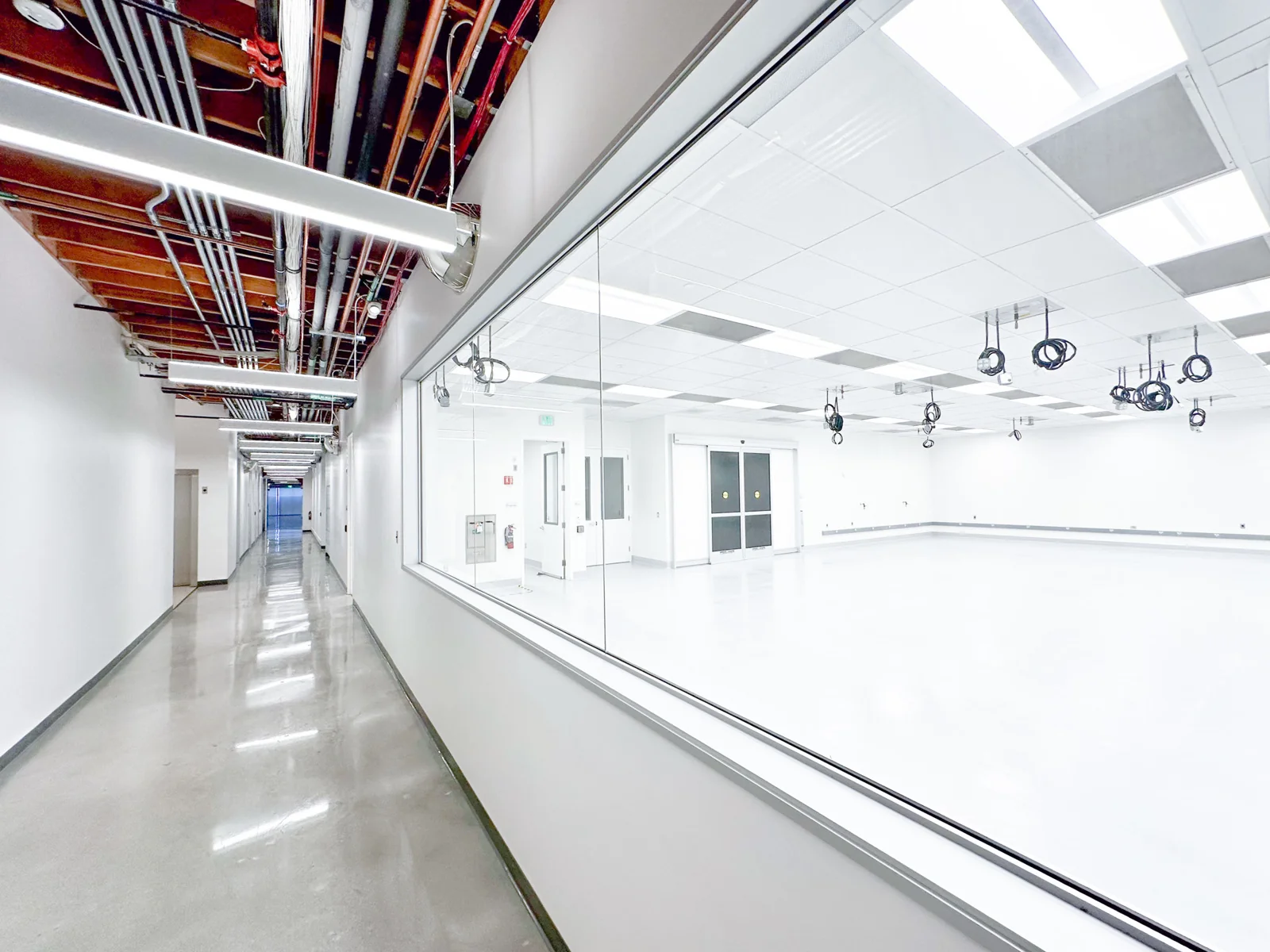 FlexIndustrial in Redwood City, CA — Lease in Redwood City, CA, photo 7 of 8