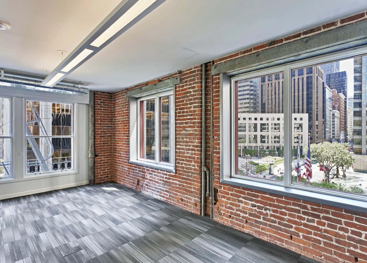 Office in San Francisco, CA - photo 2 - San Francisco, CA
