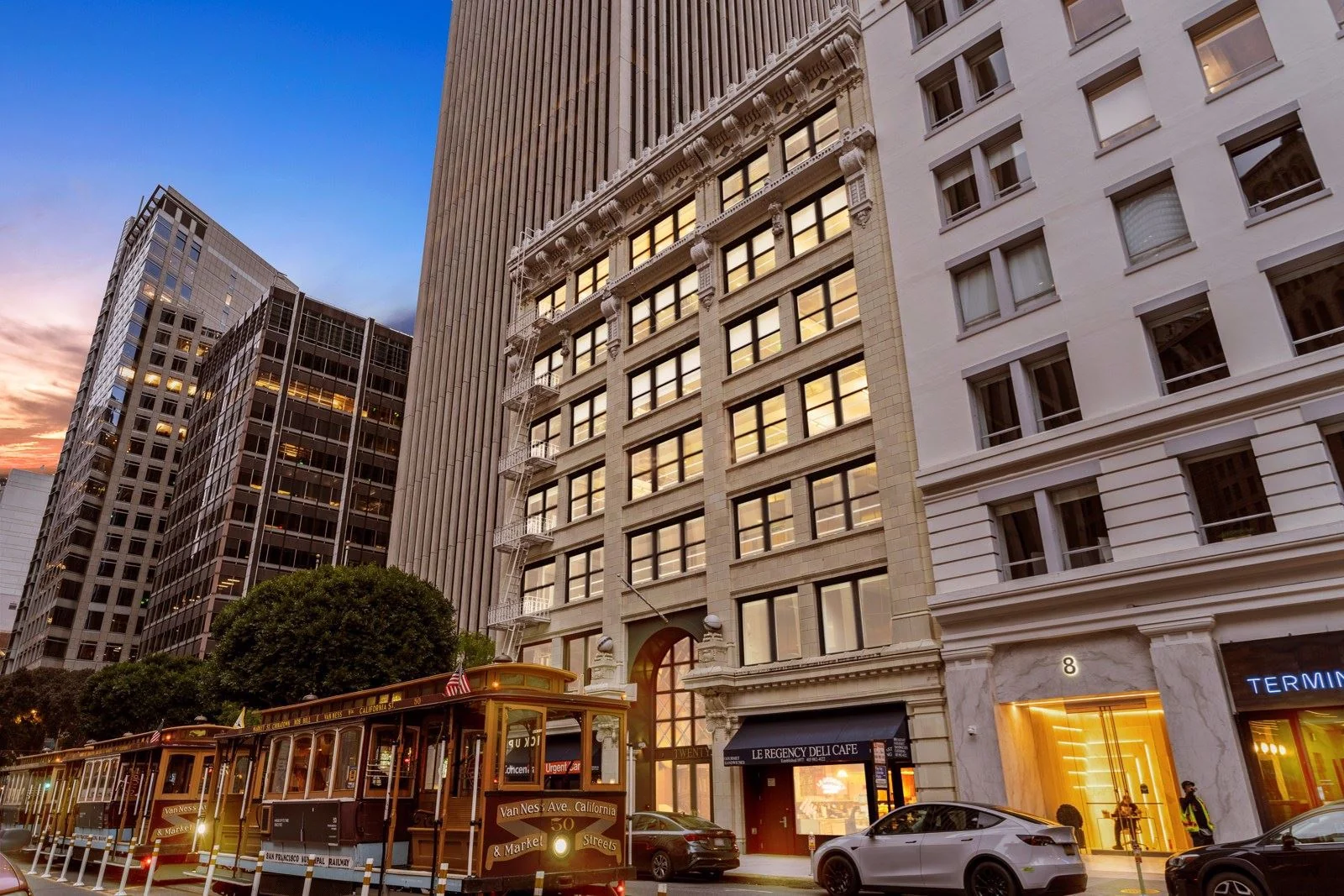Retail in San Francisco, CA