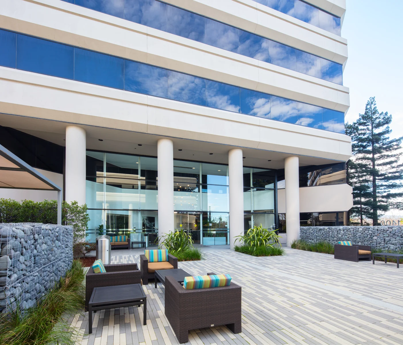 GENESIS 1400 Fashion Island — Lease in San Mateo, CA, photo 2 of 8